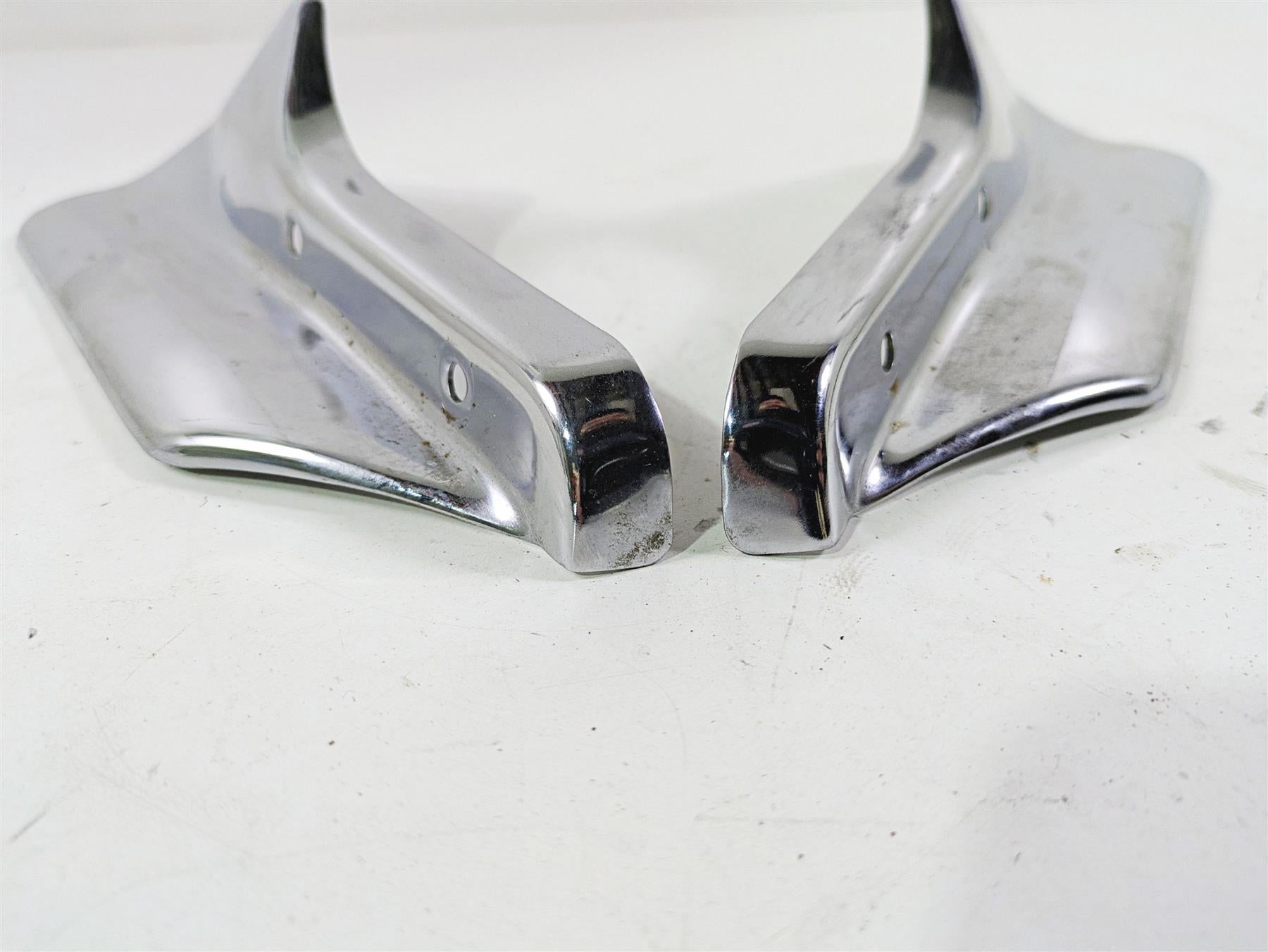 2006 Triumph Rocket 3 Front Fork Lower Cover Protector Set T2045512 T2045513 {{ shop.shopifyCountryName }} - Mototech271