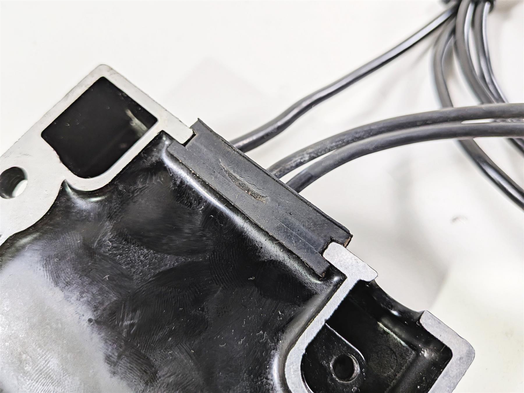 1993 Harley Touring FLHTCU Electra Glide Rectifier Voltage Regulator 74519-88B {{ shop.shopifyCountryName }} - Mototech271