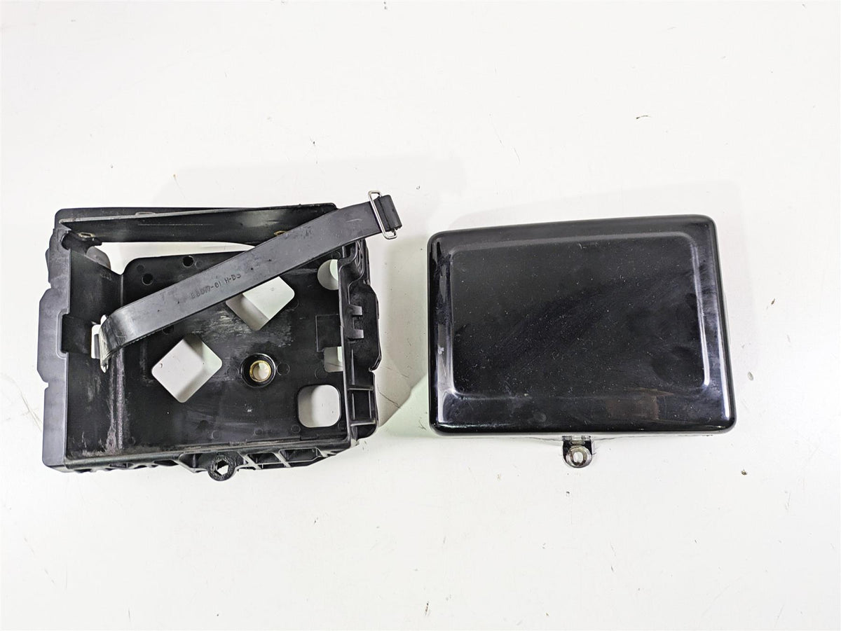 2015 Harley FXDF Dyna Fat Bob Right Battery Tray & Cover 66444-12DH 70379-06B {{ shop.shopifyCountryName }} - Mototech271