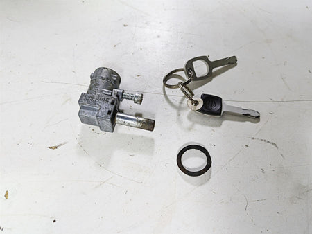 2018 Harley Softail FXFBS Fat Bob Fork Lock Keys Set 45600049 {{ shop.shopifyCountryName }} - Mototech271