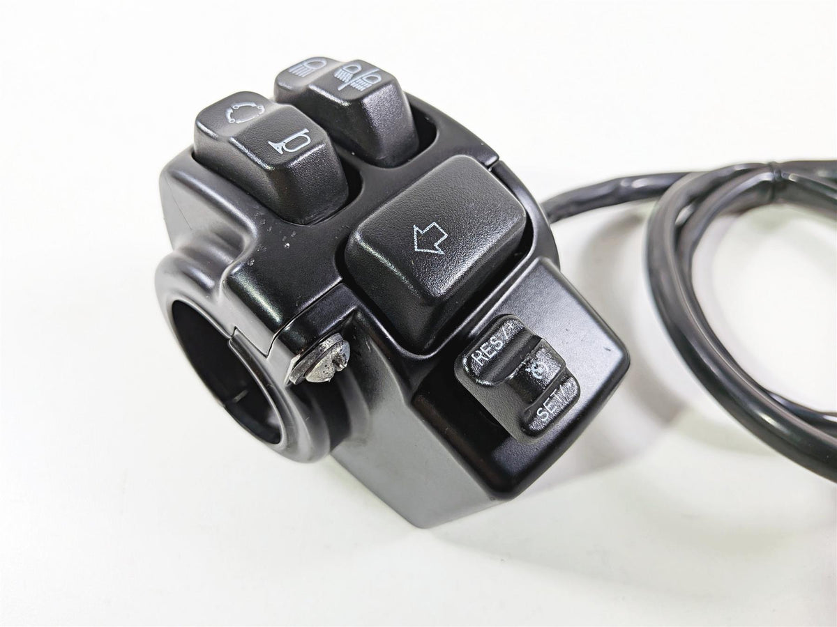 2022 Harley Softail FXLRST Low Rider Left Hand Control Switch -Read 71500288 {{ shop.shopifyCountryName }} - Mototech271