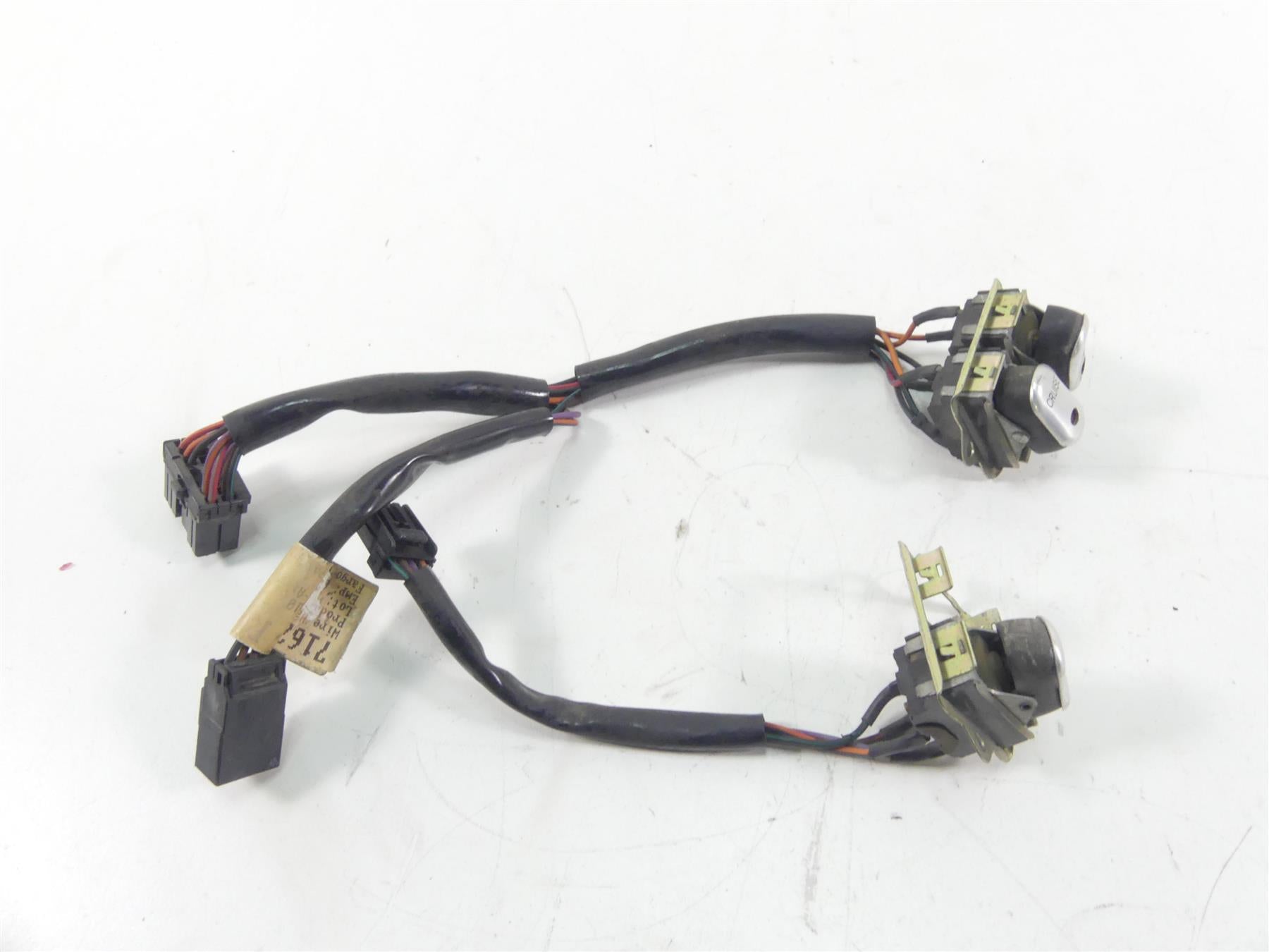 2011 Harley Touring FLTRU Road Glide Auxiliary Speaker Cruise Switches 71625-04 {{ shop.shopifyCountryName }} - Mototech271