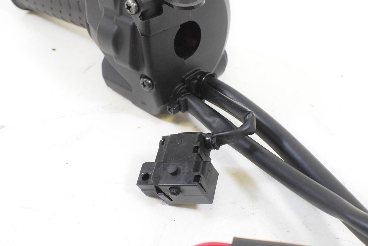 2013 Triumph Tiger 1215 Explorer XC Right Control Switch Ride By Wire Throttle {{ shop.shopifyCountryName }} - Mototech271