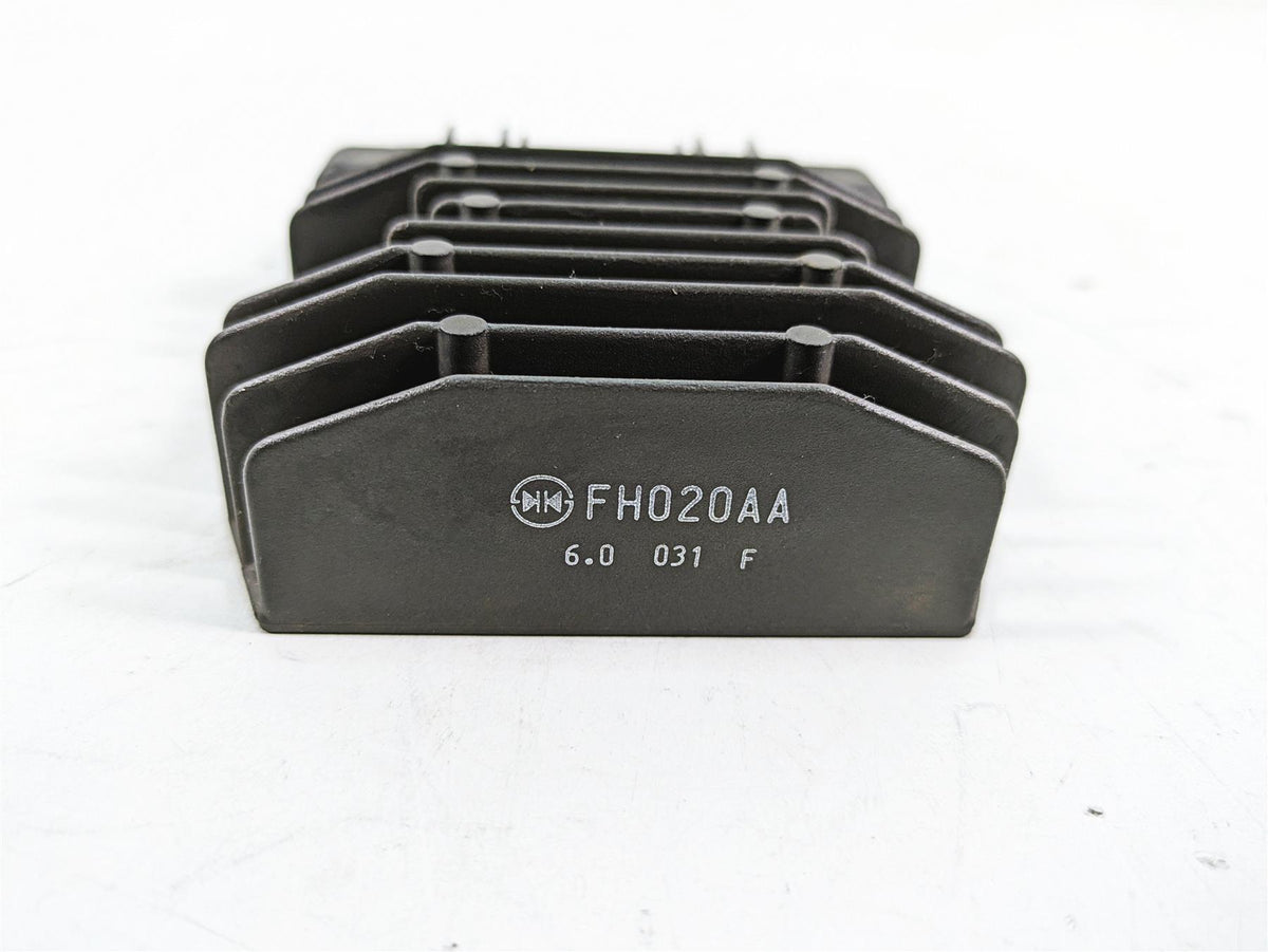 2018 Yamaha YXZ1000R EPS SS Rectifier Voltage Regulator 1D7-81960-01-00 FH020AA {{ shop.shopifyCountryName }} - Mototech271