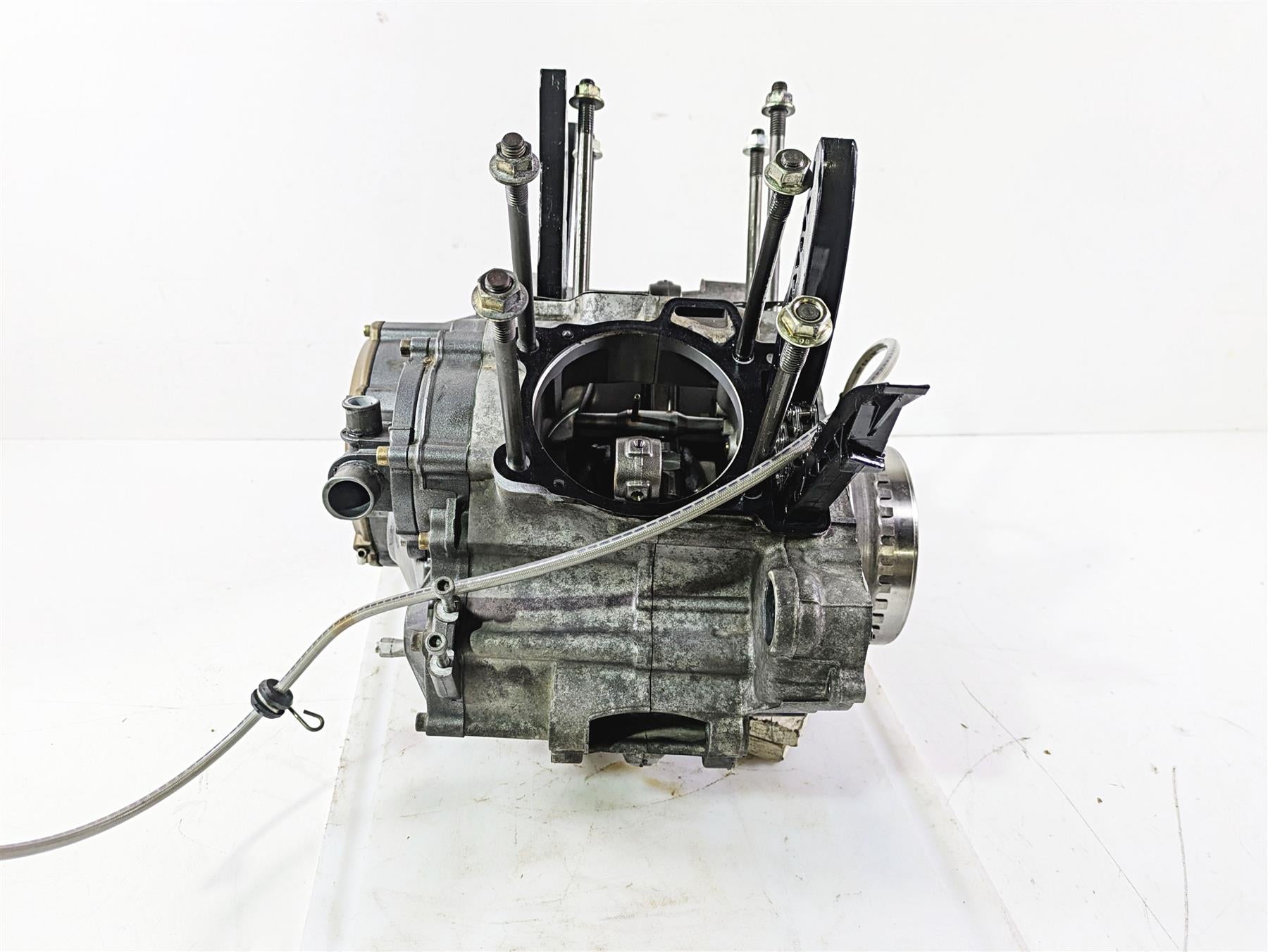 2008 Aprilia RSVR 1000 Factory Crankcase Lower Bottom End Motor AP0296961 {{ shop.shopifyCountryName }} - Mototech271