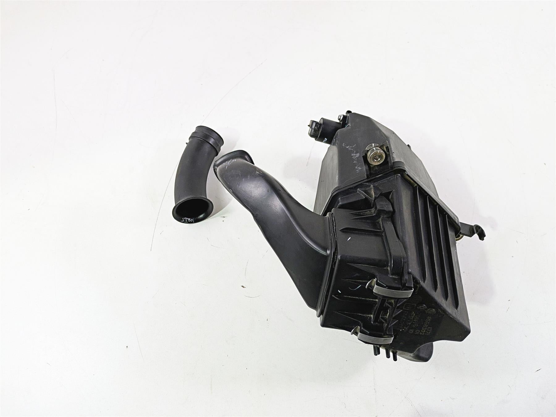 2019 BMW G310GS K02 Air Box Cleaner Breather Filter 13718558303 {{ shop.shopifyCountryName }} - Mototech271