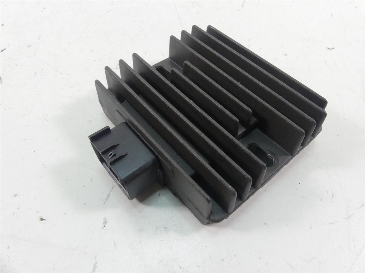 2017 Yamaha Waverunner EX Sport 1050 BS Rectifier Voltage Regulator 6D3-81960-00 {{ shop.shopifyCountryName }} - Mototech271