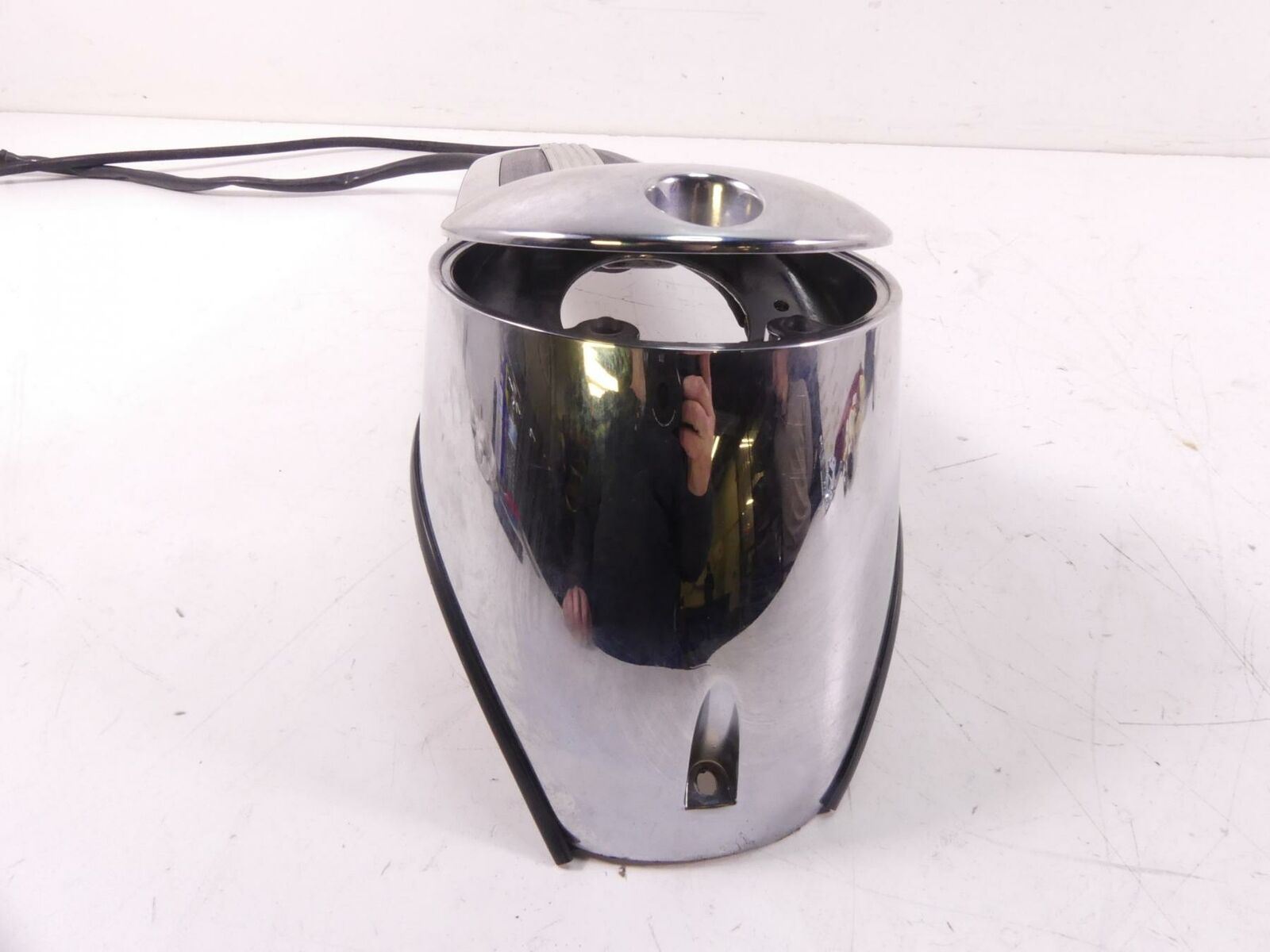 2013 Harley Touring FLTRU Road Glide Fuel Gas Tank Console CB Pod Assy 61270-08 {{ shop.shopifyCountryName }} - Mototech271
