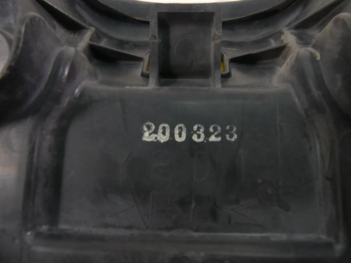 2007 Yamaha FZ1 Fazer Front Rider Driver Saddle Seat -No Cuts 2D1-24710-02-00 {{ shop.shopifyCountryName }} - Mototech271