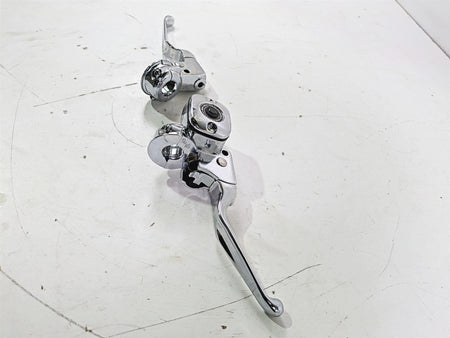 2004 Harley Softail FLSTF Fat Boy Chrome Brake Master Cylinder Set 9/16 45019-96 {{ shop.shopifyCountryName }} - Mototech271