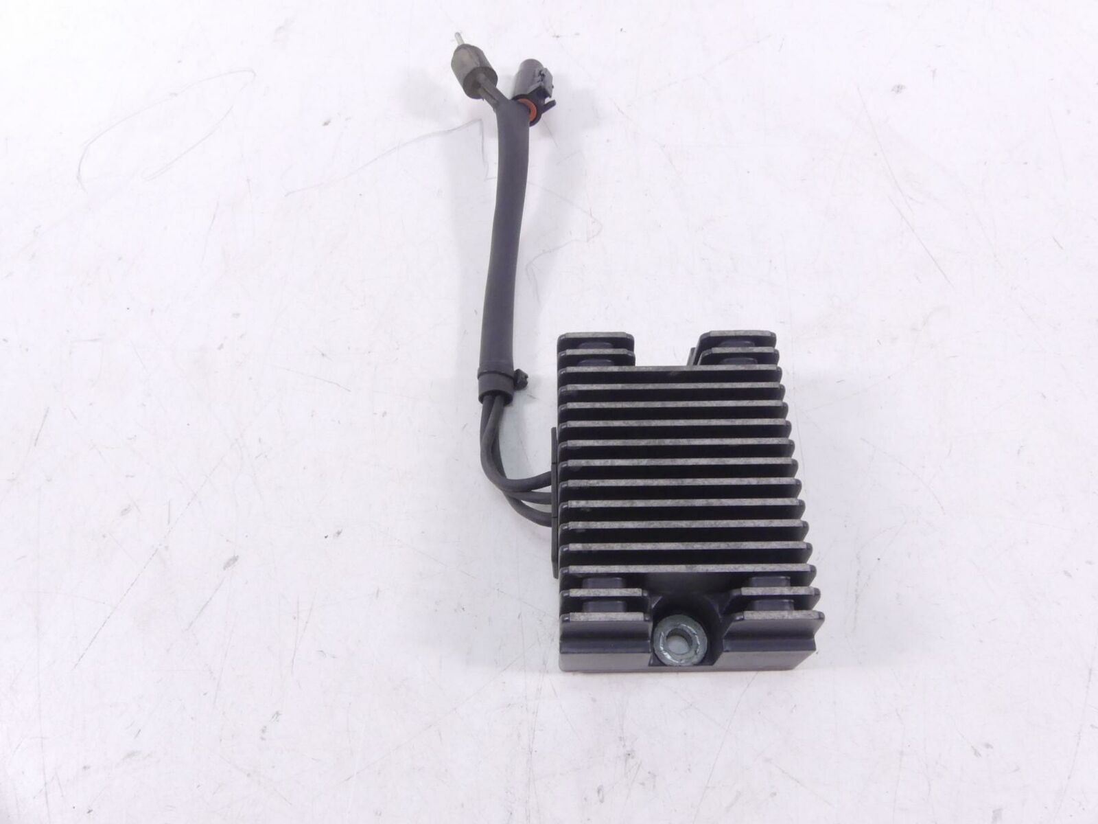 2001 Harley Davidson Sportster XL883 Rectifier Voltage Regulator 74523-94B {{ shop.shopifyCountryName }} - Mototech271