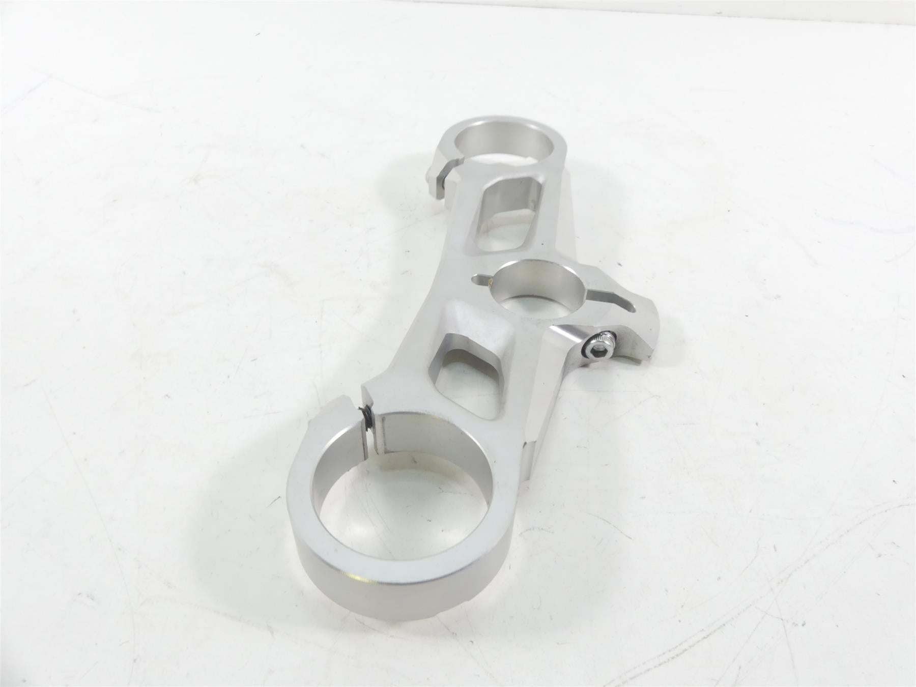2020 Ducati Panigale V2 Upper Triple Tree Steering Clamp 53mm 34130881A {{ shop.shopifyCountryName }} - Mototech271
