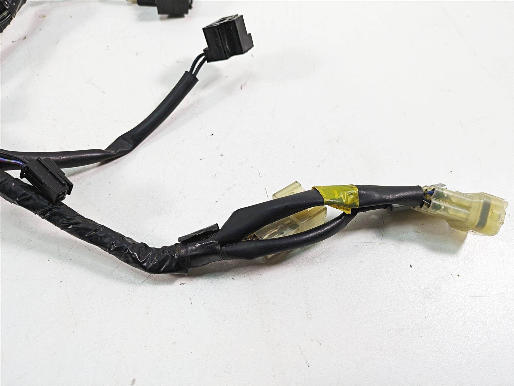 2007 Yamaha R1 YZFR1 Front Headlight Gauges Wiring Harness 4C8-84359-10 {{ shop.shopifyCountryName }} - Mototech271