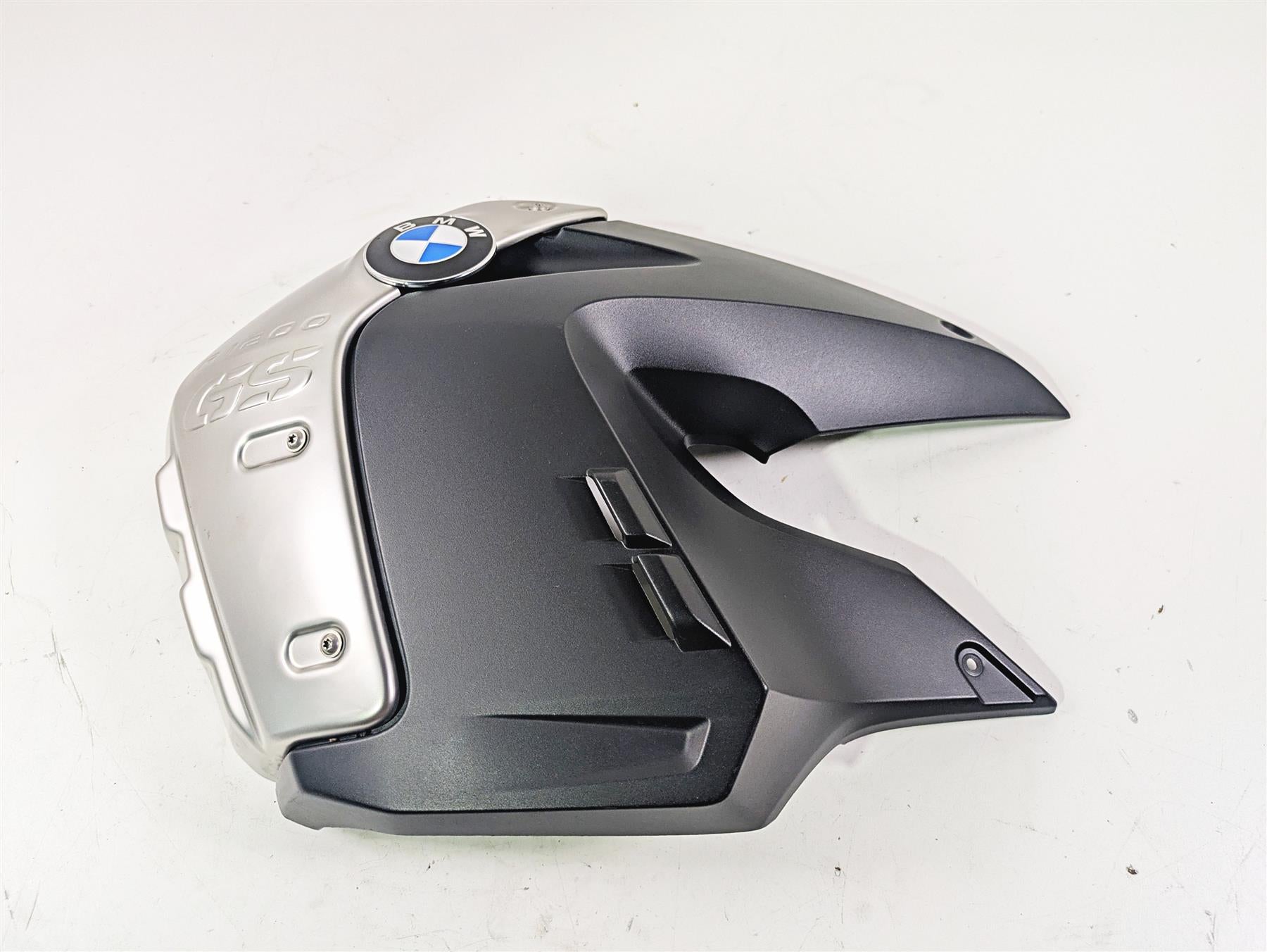 2010 BMW R1200GS K25 Tank Left Side Cover & Emblem 46637700875 46637700873
