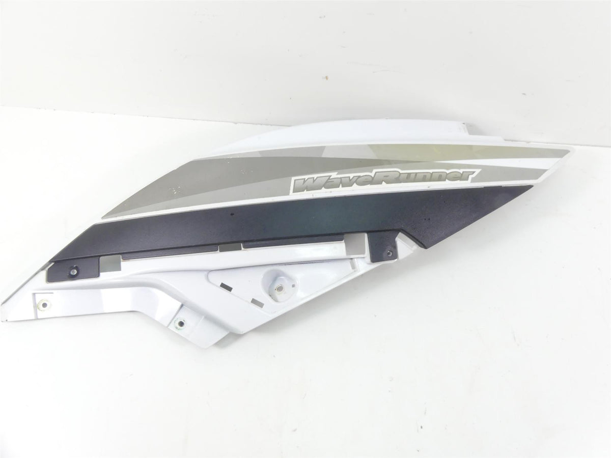 2015 Yamaha Waverunner Cruiser VX1100 Right Side Cover Fairing Set F2X-U377B-00 {{ shop.shopifyCountryName }} - Mototech271