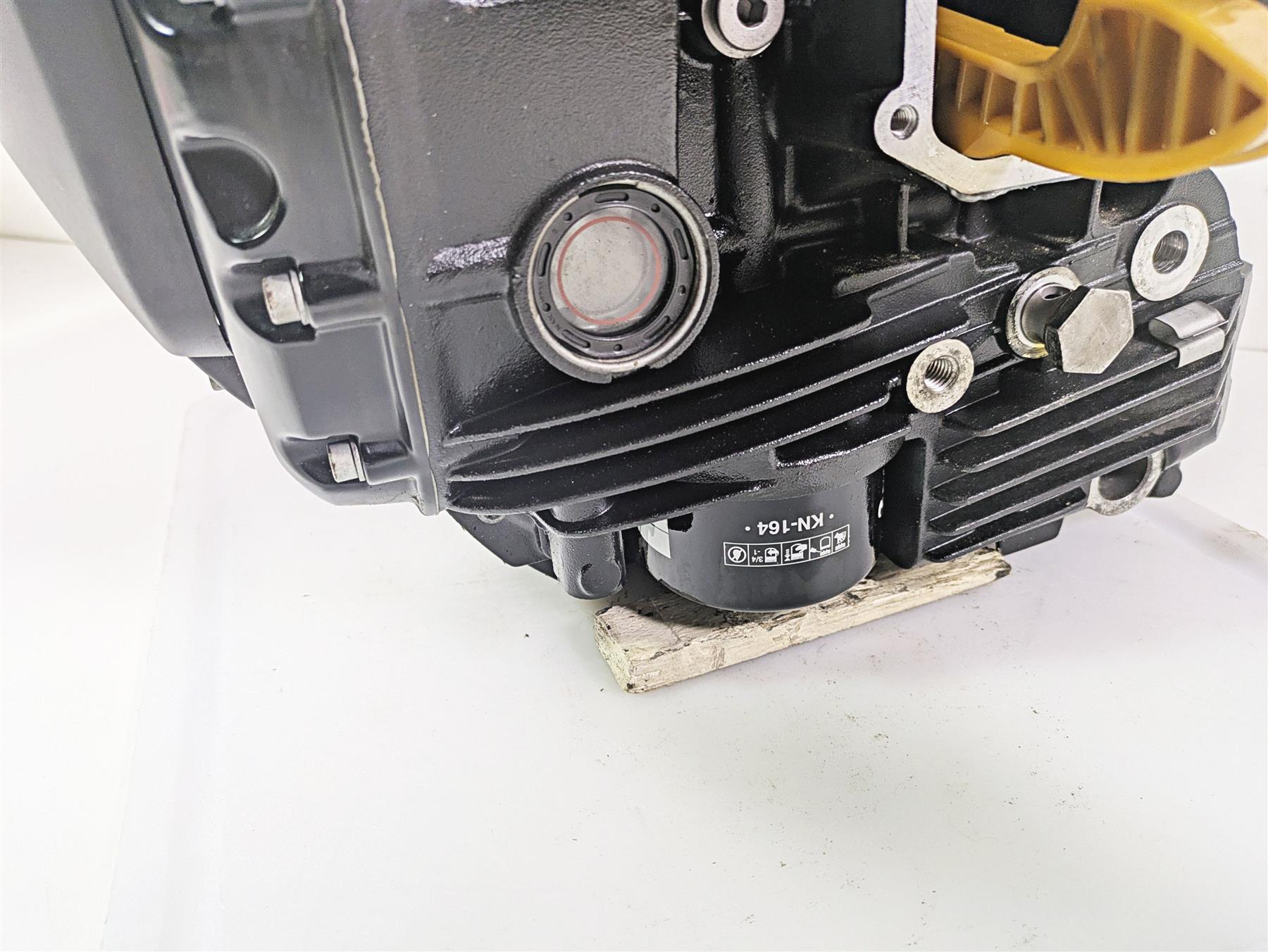 2022 BMW RnineT Pure K22 Lower Engine Bottom End Crankcase - 9k 11117710369 {{ shop.shopifyCountryName }} - Mototech271