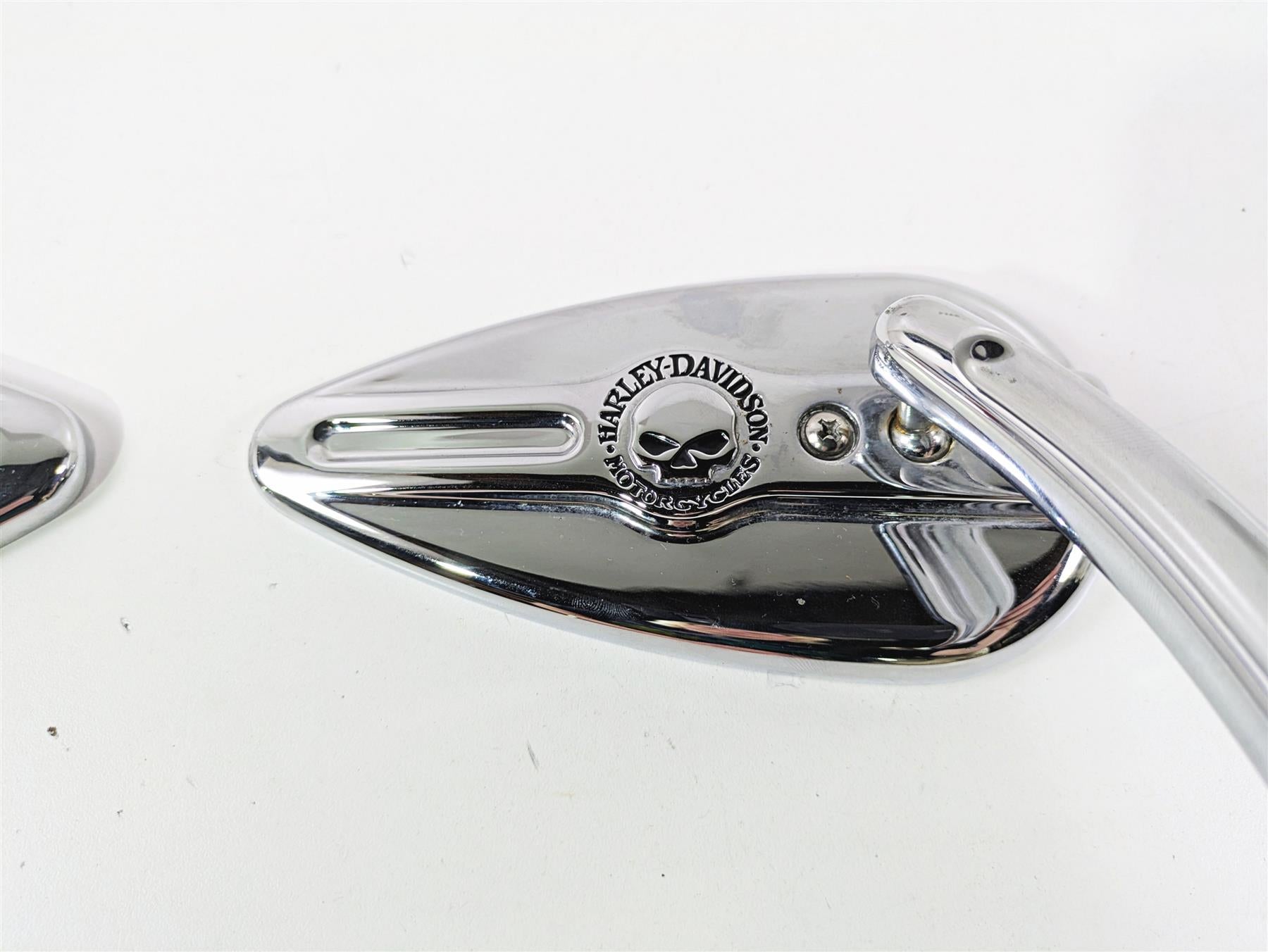 2007 Harley Sportster XL1200 C Willie G Skull Teardrop Mirrors 91315-04 {{ shop.shopifyCountryName }} - Mototech271