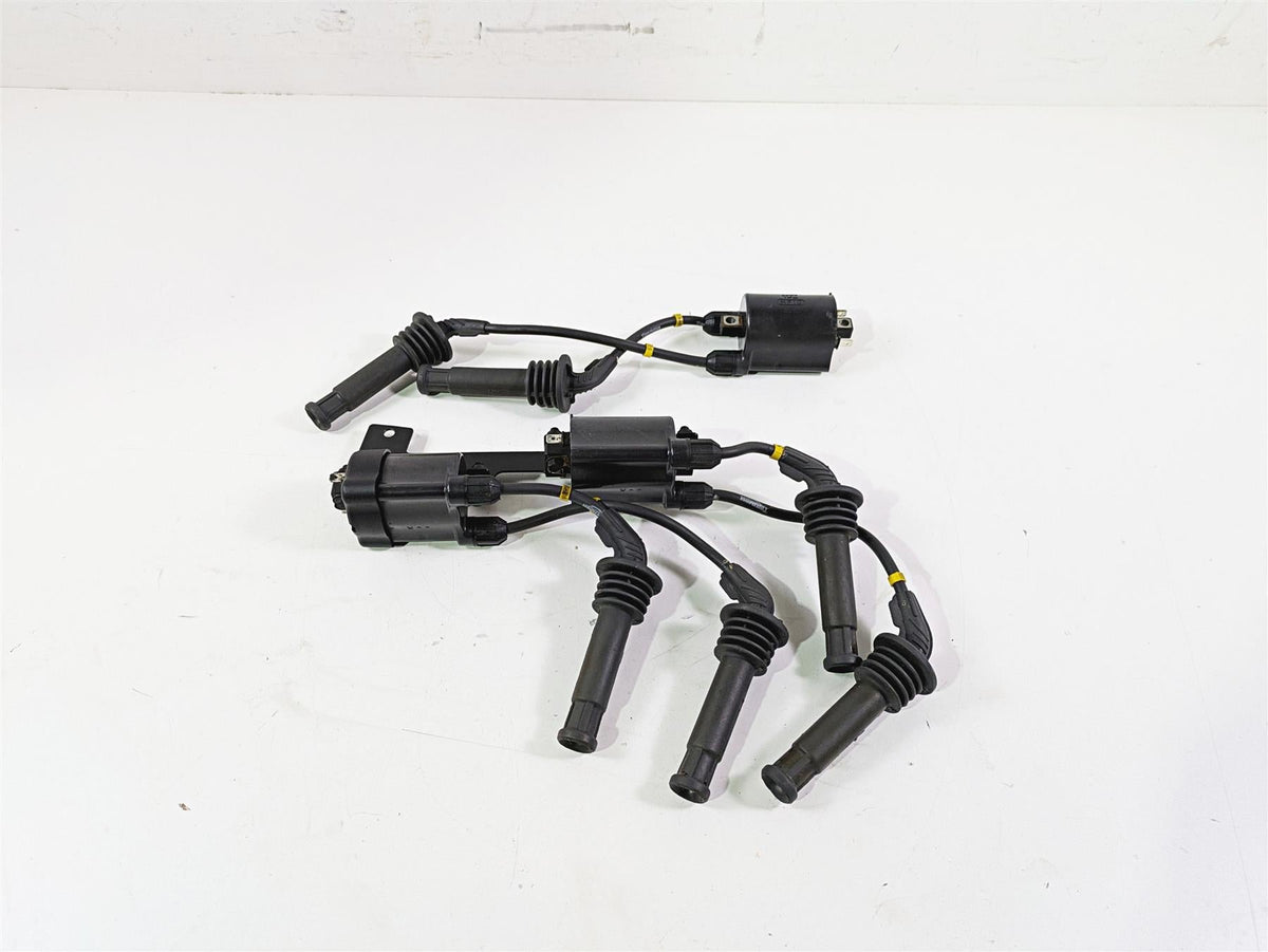 2006 Triumph Rocket 3 Ignition Coil Wiring Plug Set - Tested T1290101 {{ shop.shopifyCountryName }} - Mototech271