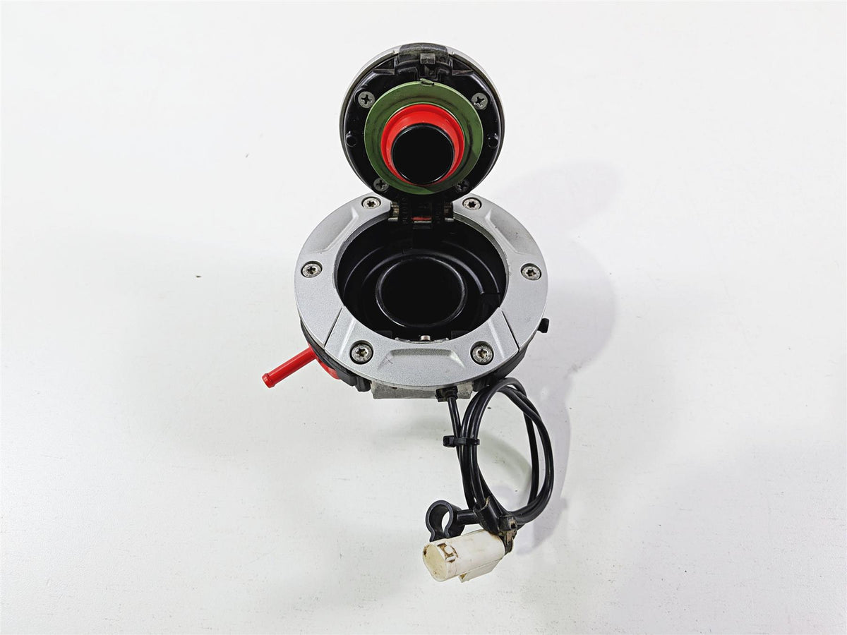 2023 BMW F850GS K81 Keyless Fuel Gas Petrol Tank Lid Cap 16118394060 {{ shop.shopifyCountryName }} - Mototech271