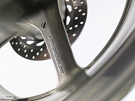 2009 Yamaha FZ1 FZS10 Fazer Straight 17x6 Rear Wheel Rim 5VY-25338-00-P2 {{ shop.shopifyCountryName }} - Mototech271