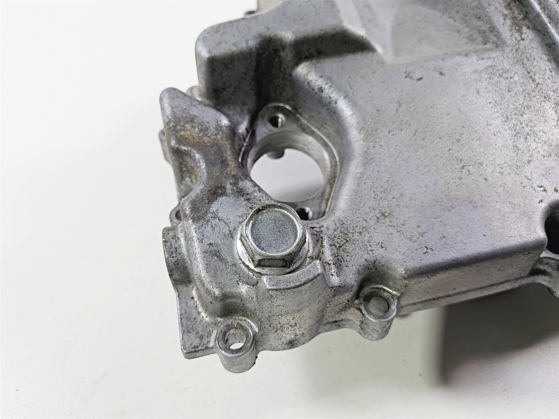 2008 Yamaha YZF R1 RN19 Oil Pan Bottom Engine Cover 4C8-13417-00-00 4C8-13400-00 {{ shop.shopifyCountryName }} - Mototech271