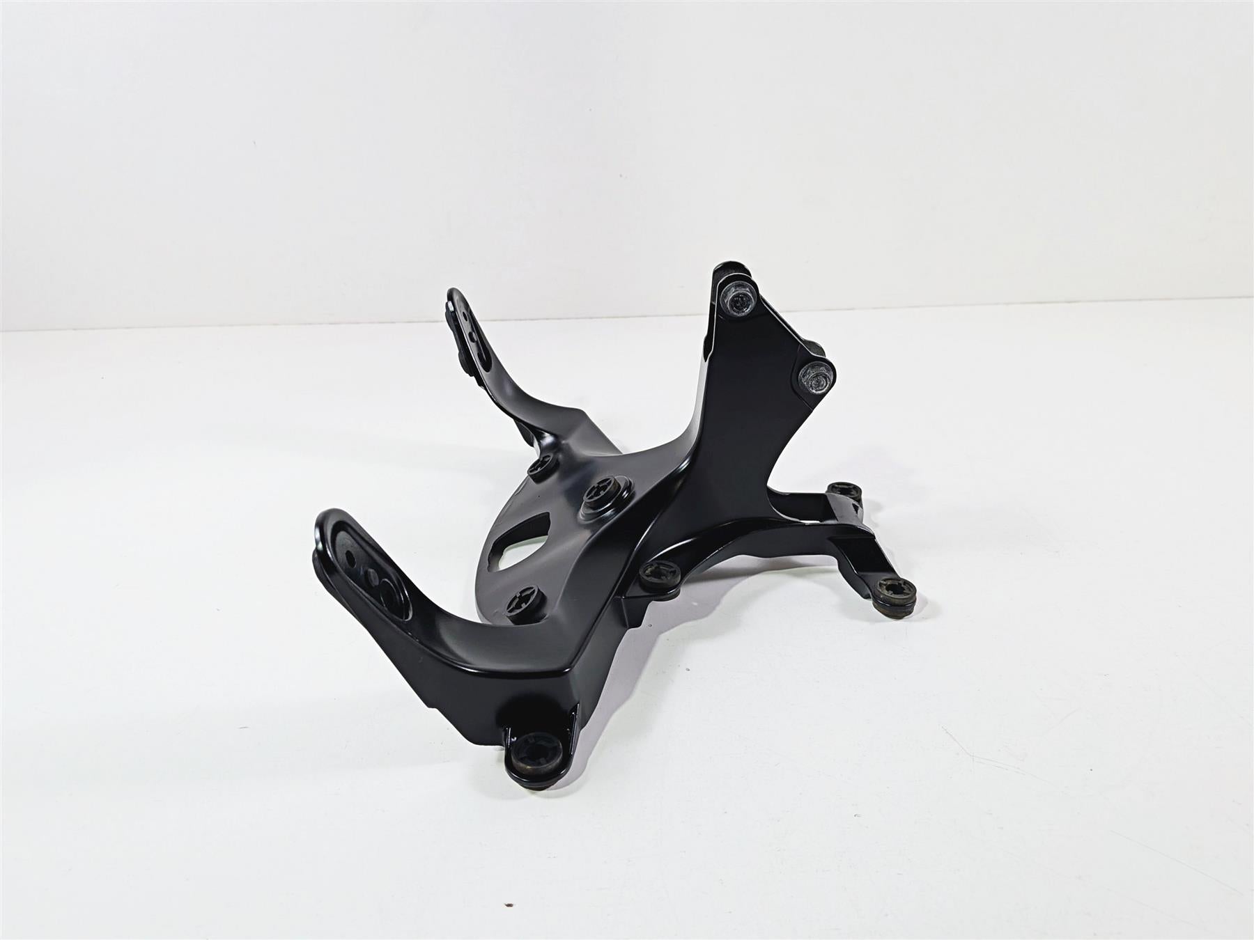 2008 Yamaha YZF R1 RN19 Front Stay Holder Carrier 4C8-28356-00-00 {{ shop.shopifyCountryName }} - Mototech271