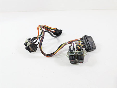 2011 Harley Touring FLHTCU CVO Electra Glide Auxiliary Switch Set 70290-07-Mototech271