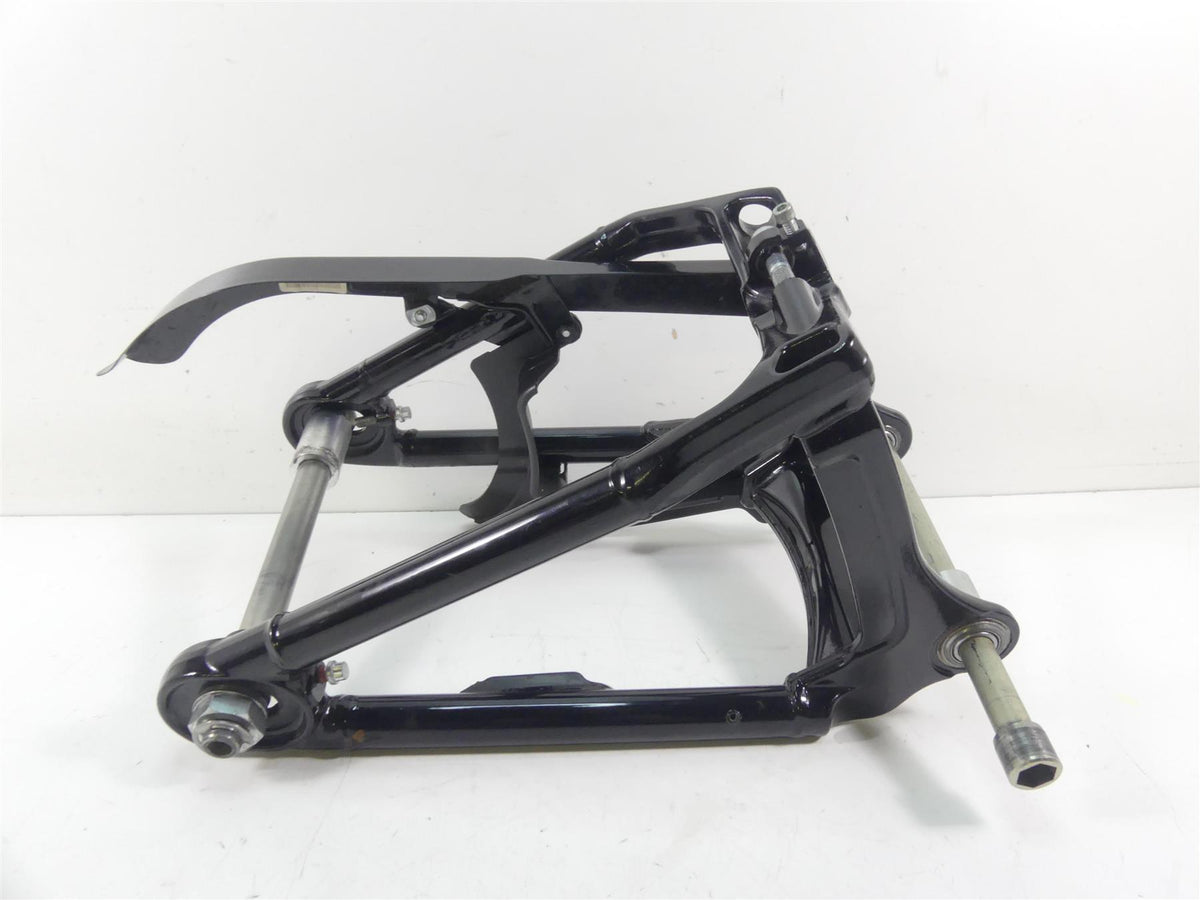 2021 Harley Softail FXBBS 114 Street Bob Swingarm Swing Arm & Axle 47400099BHP {{ shop.shopifyCountryName }} - Mototech271