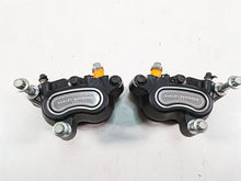 Load image into Gallery viewer, 2009 Harley FXDF Dyna Fat Bob Front Brake Caliper Set 44046-08 44487-08 | Mototech271
