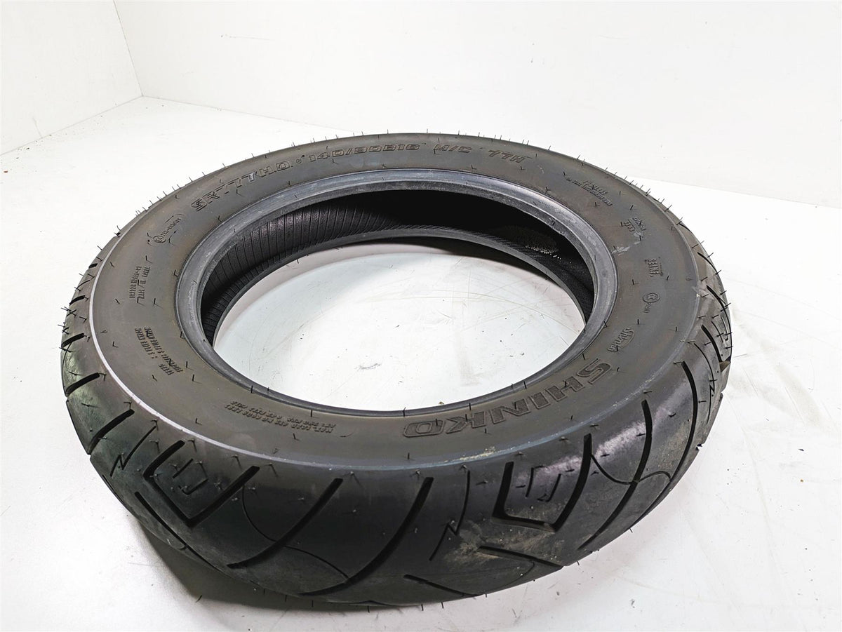 2005 Harley Touring FLHTCUI Electra Glide Used Motorcycle Front Tire Shinko SR777 140/90/16 87-4596 {{ shop.shopifyCountryName }} - Mototech271