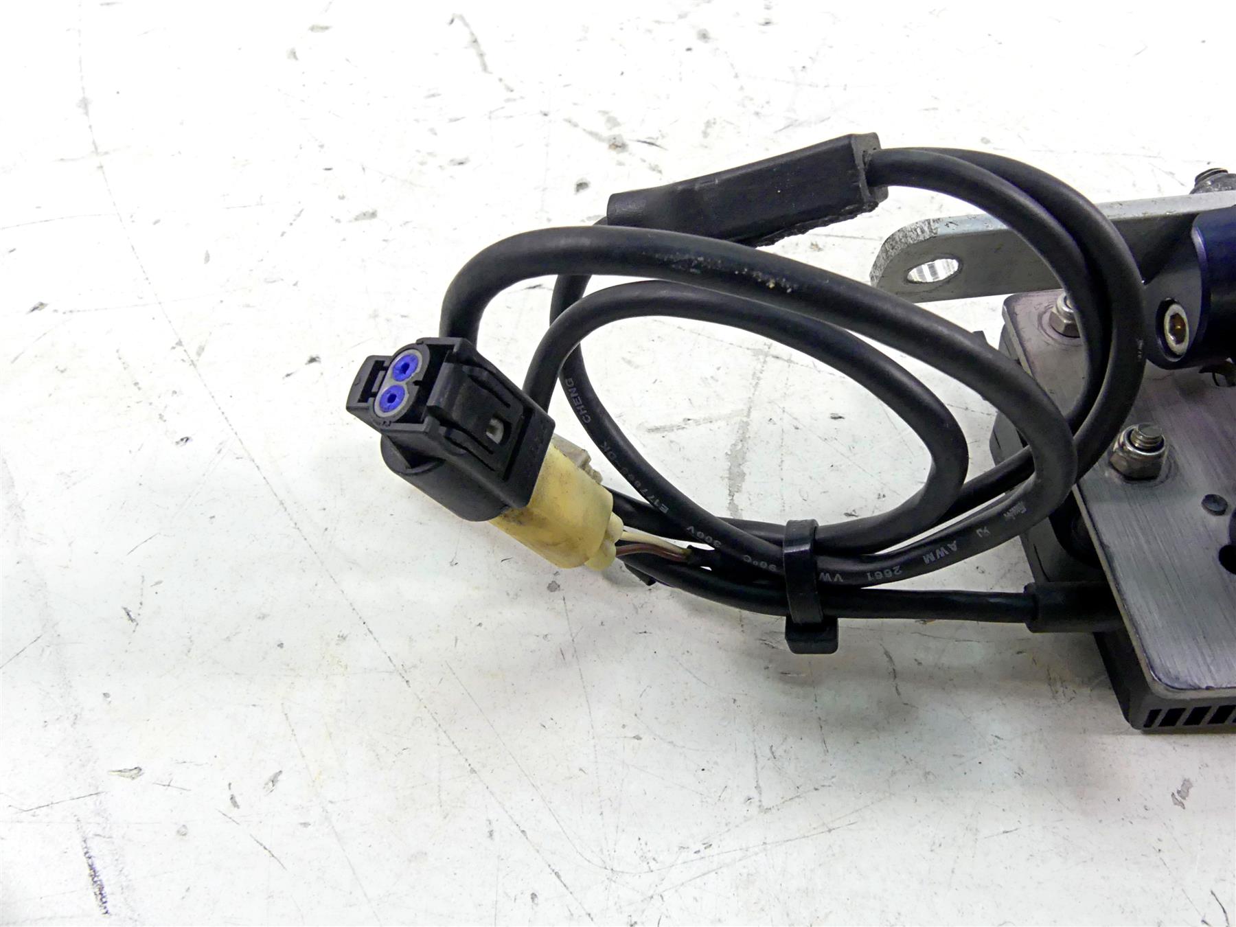 2009 BMW R1200 GS K25 Navigator IV Gps Mount Bracket Holder Set 77527721940 {{ shop.shopifyCountryName }} - Mototech271