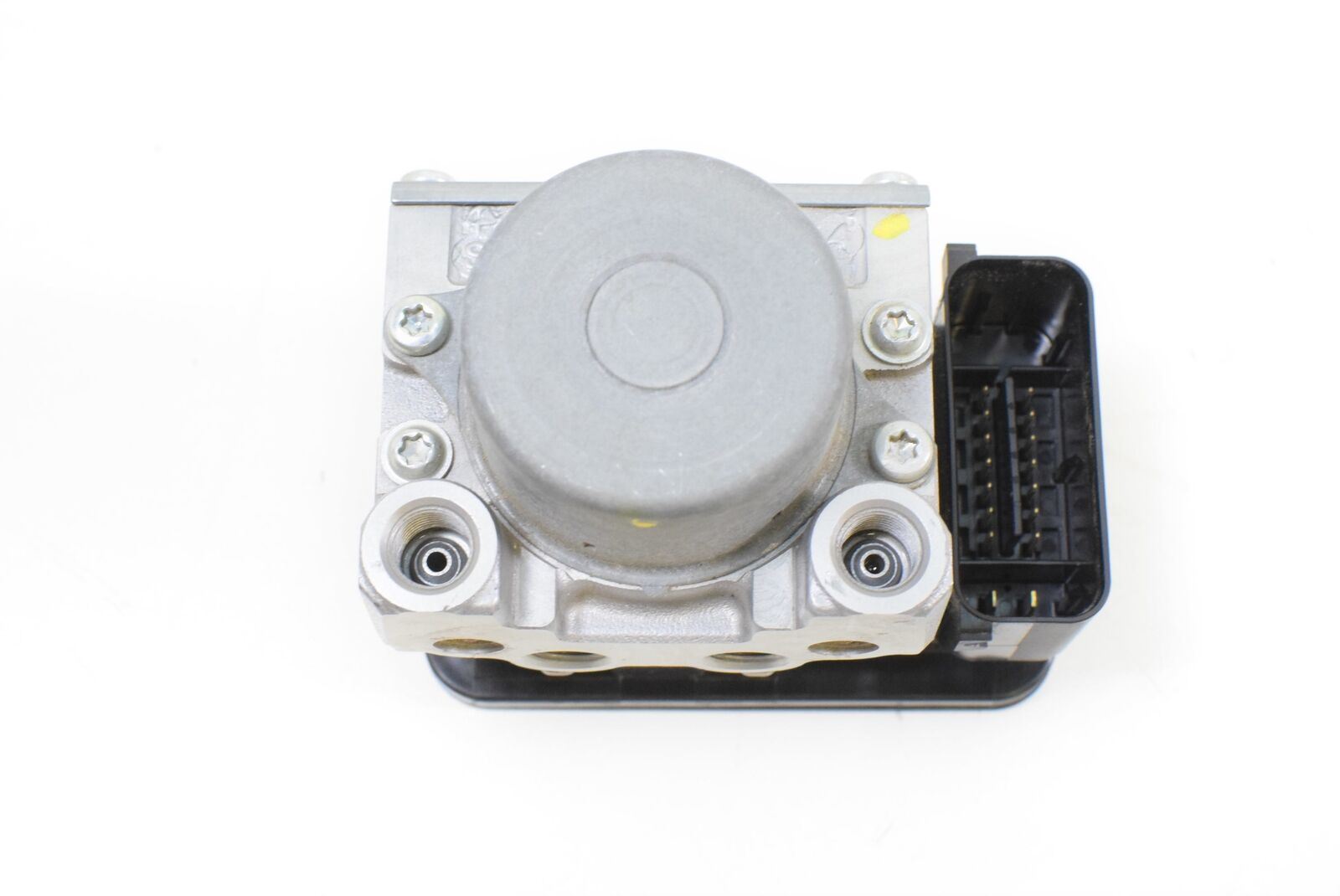 2015 Suzuki GSXR1300R Hayabusa Abs Brake Pump Module 55610-15H01 {{ shop.shopifyCountryName }} - Mototech271