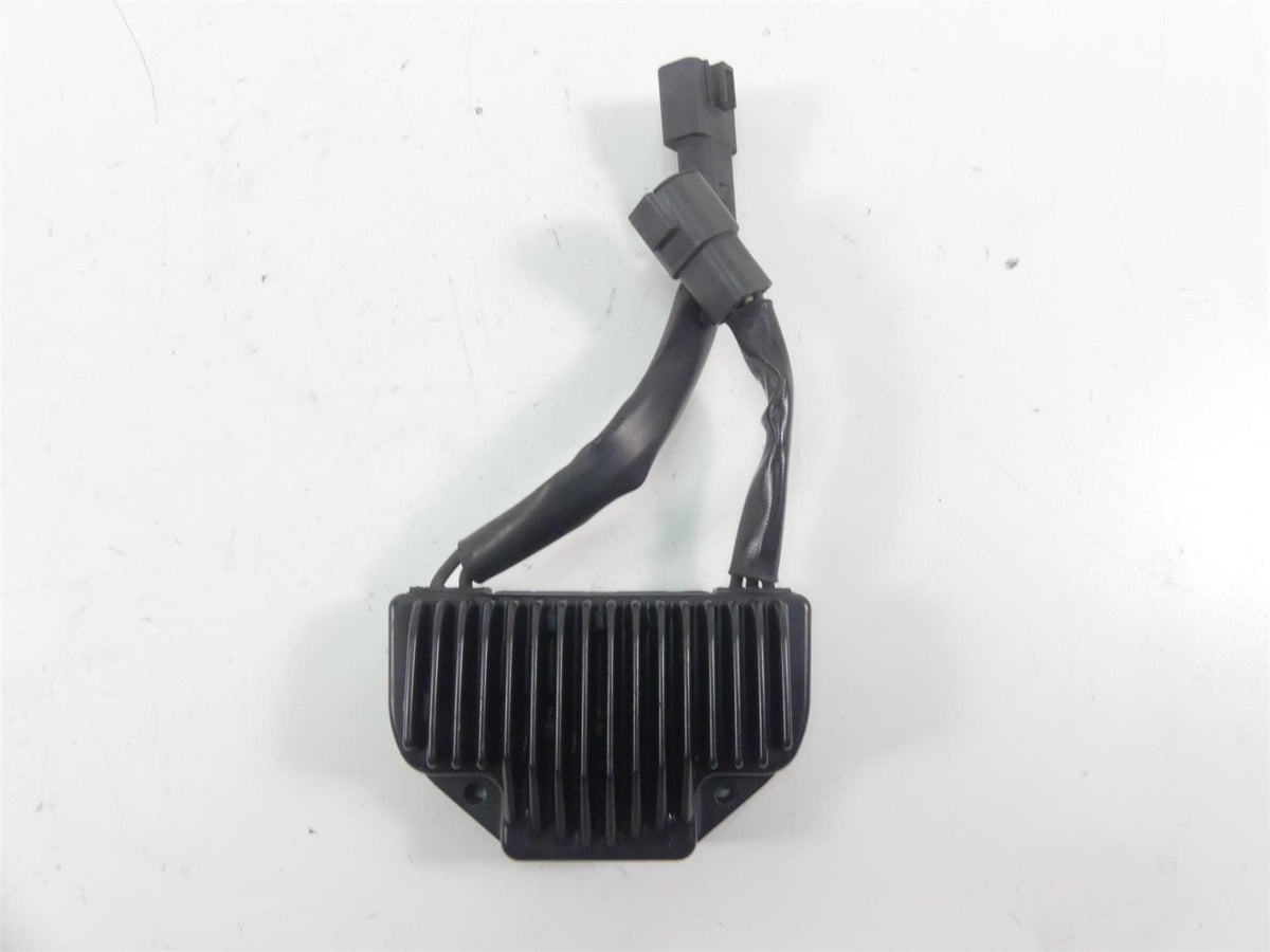 2005 Harley Dyna FXDLI Low Rider Rectifier Voltage Regulator 74631-04 {{ shop.shopifyCountryName }} - Mototech271