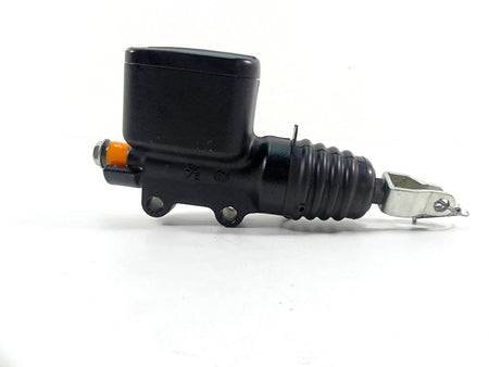 2020 Harley Softail FXST Standard Rear Brake Master Cylinder 5/8" 41700460 {{ shop.shopifyCountryName }} - Mototech271
