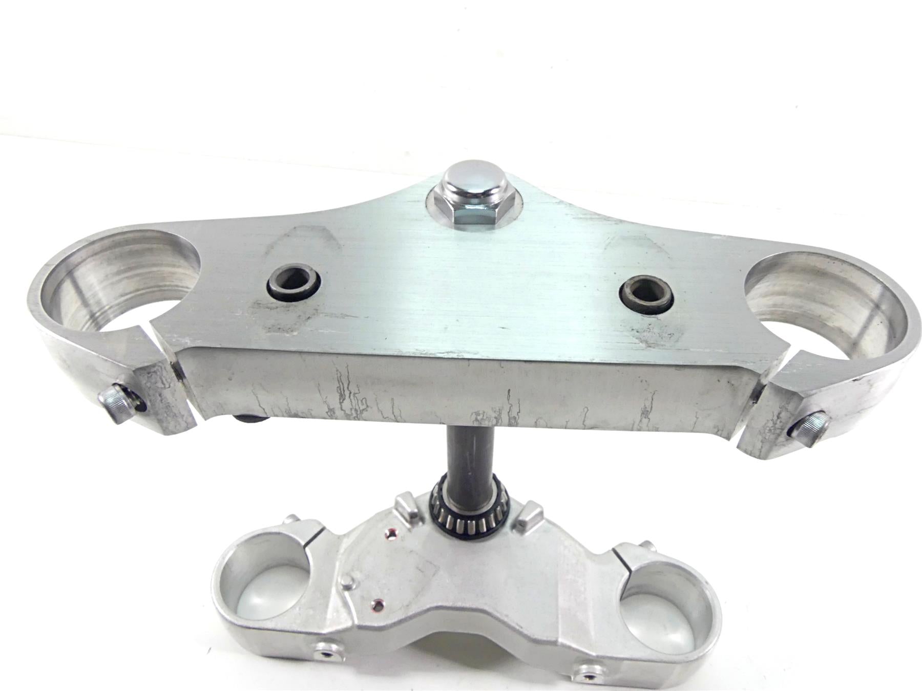 2008 Suzuki M109R VZR1800 Upper Lower Triple Tree Set 51410-48G00 51311-48G10 {{ shop.shopifyCountryName }} - Mototech271