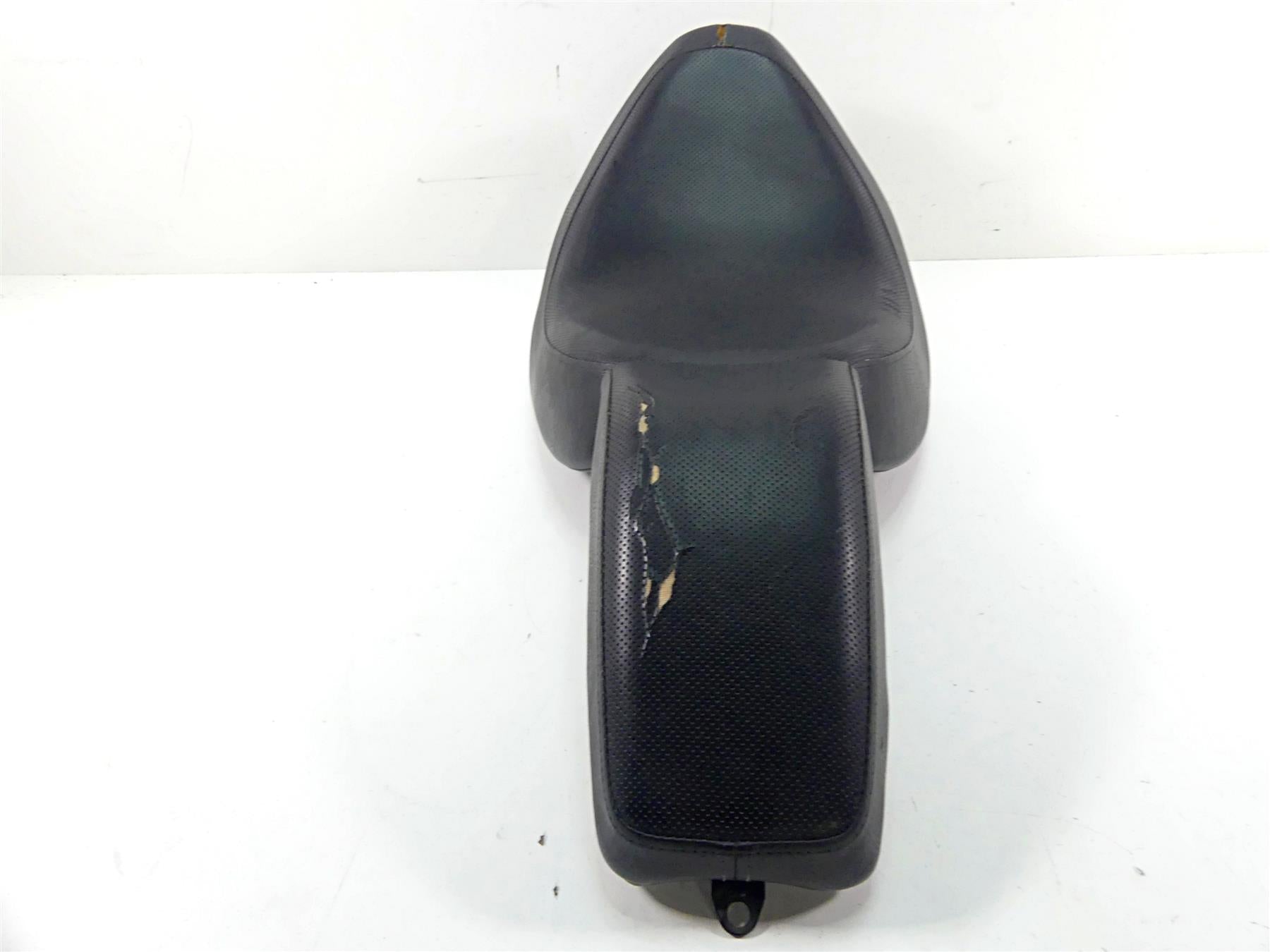 2011 Harley Softail FXS Blackline Duo Rider Driver Seat Saddle - Read 54168-11 {{ shop.shopifyCountryName }} - Mototech271