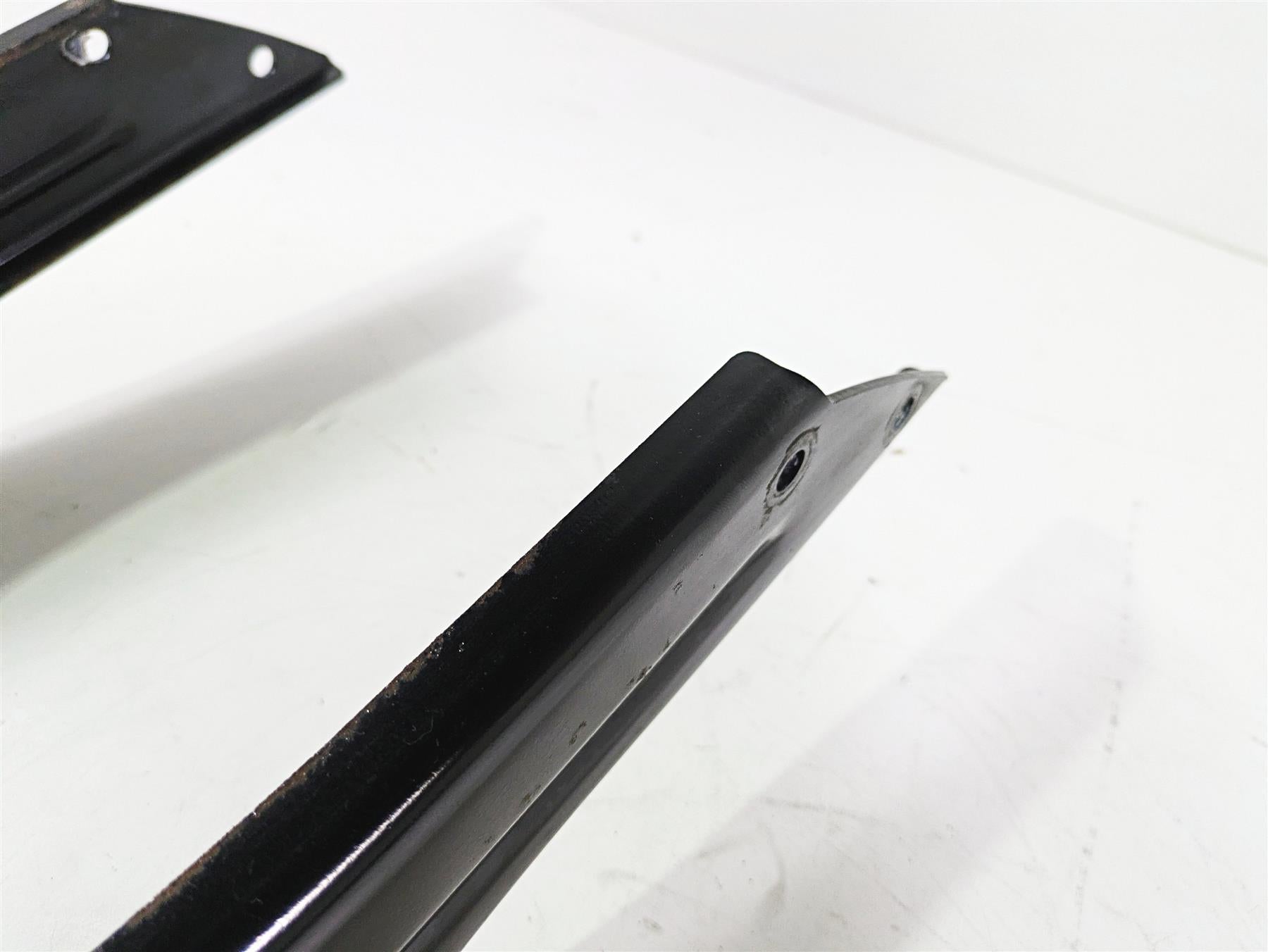 2018 Indian Chieftain Limited Rear Fender Metal Support 1023005 {{ shop.shopifyCountryName }} - Mototech271