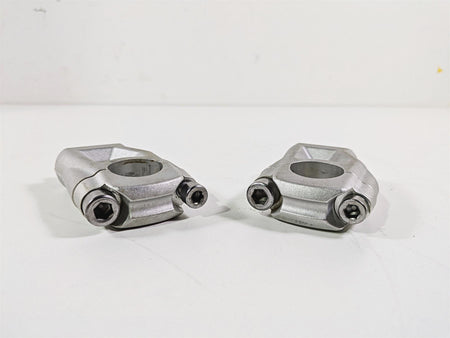 2015 Triumph Tiger Explorer XC Oem Handlebar Riser Holder Set T2040813 {{ shop.shopifyCountryName }} - Mototech271