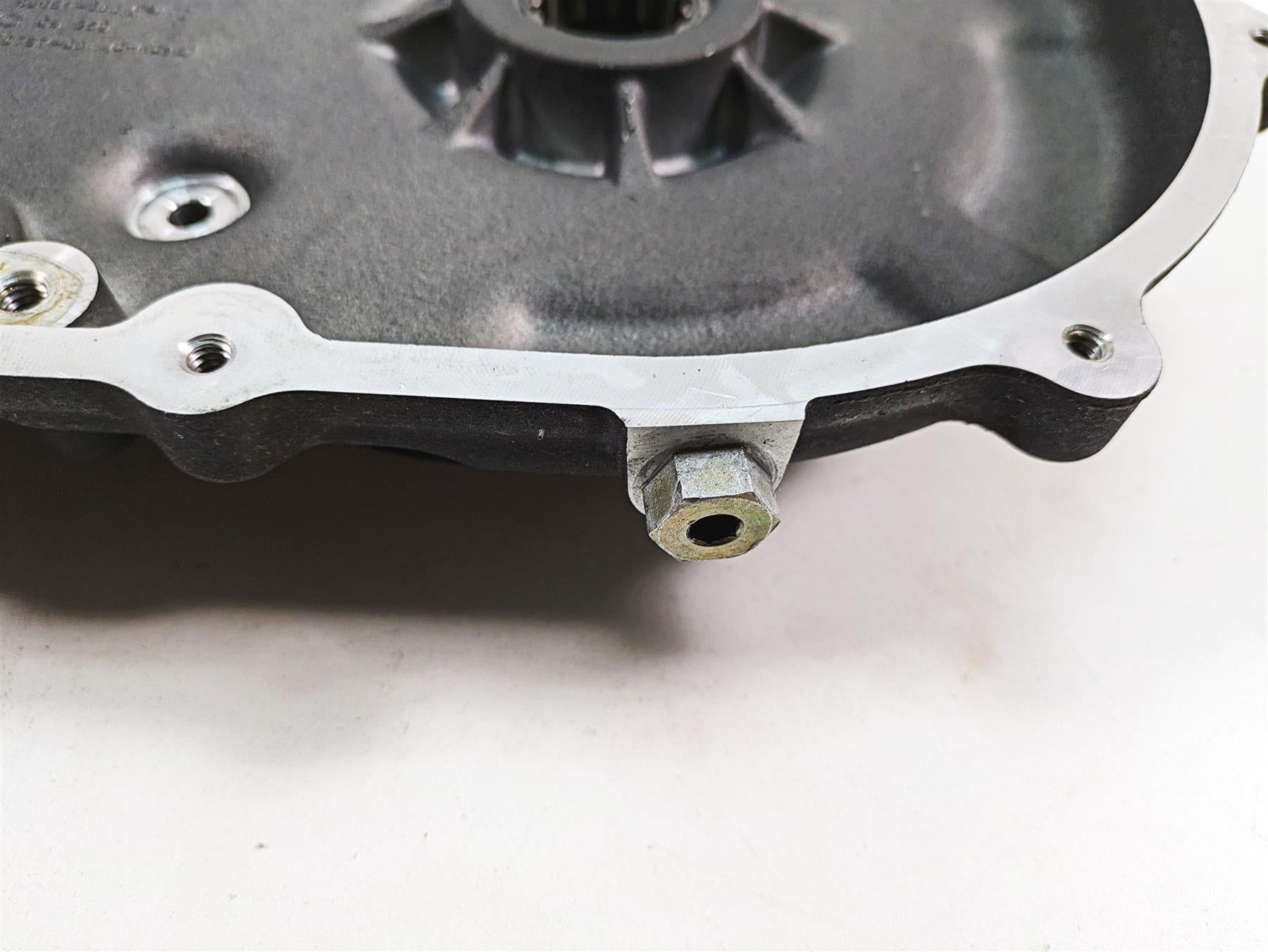 2012 Harley FLD Dyna Switchback Inner Primary Drive Clutch Cover 60681-06C {{ shop.shopifyCountryName }} - Mototech271