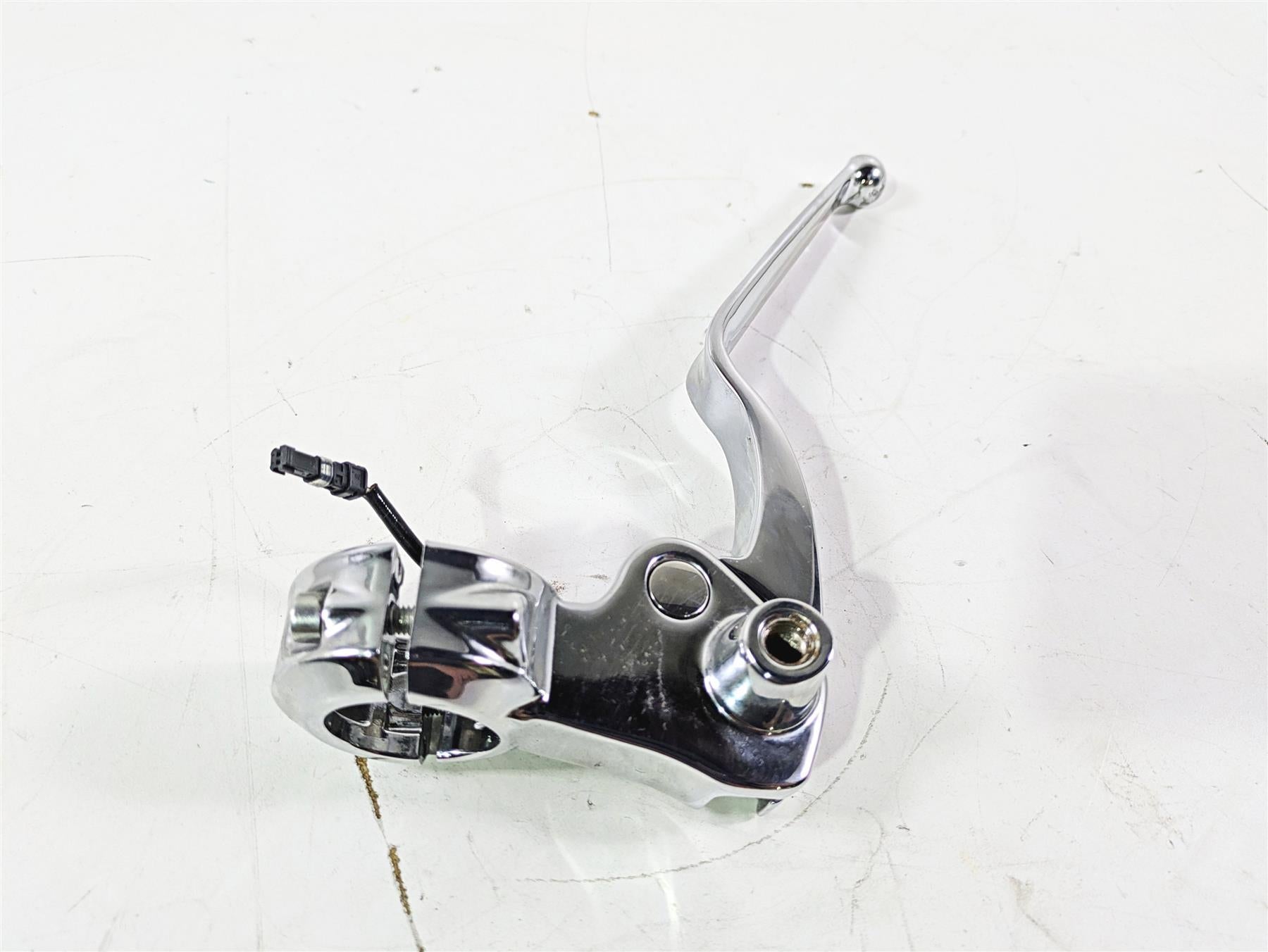 2019 Indian Chieftain Limited Chrome Clutch Perch & Lever 1327351 1323612 {{ shop.shopifyCountryName }} - Mototech271