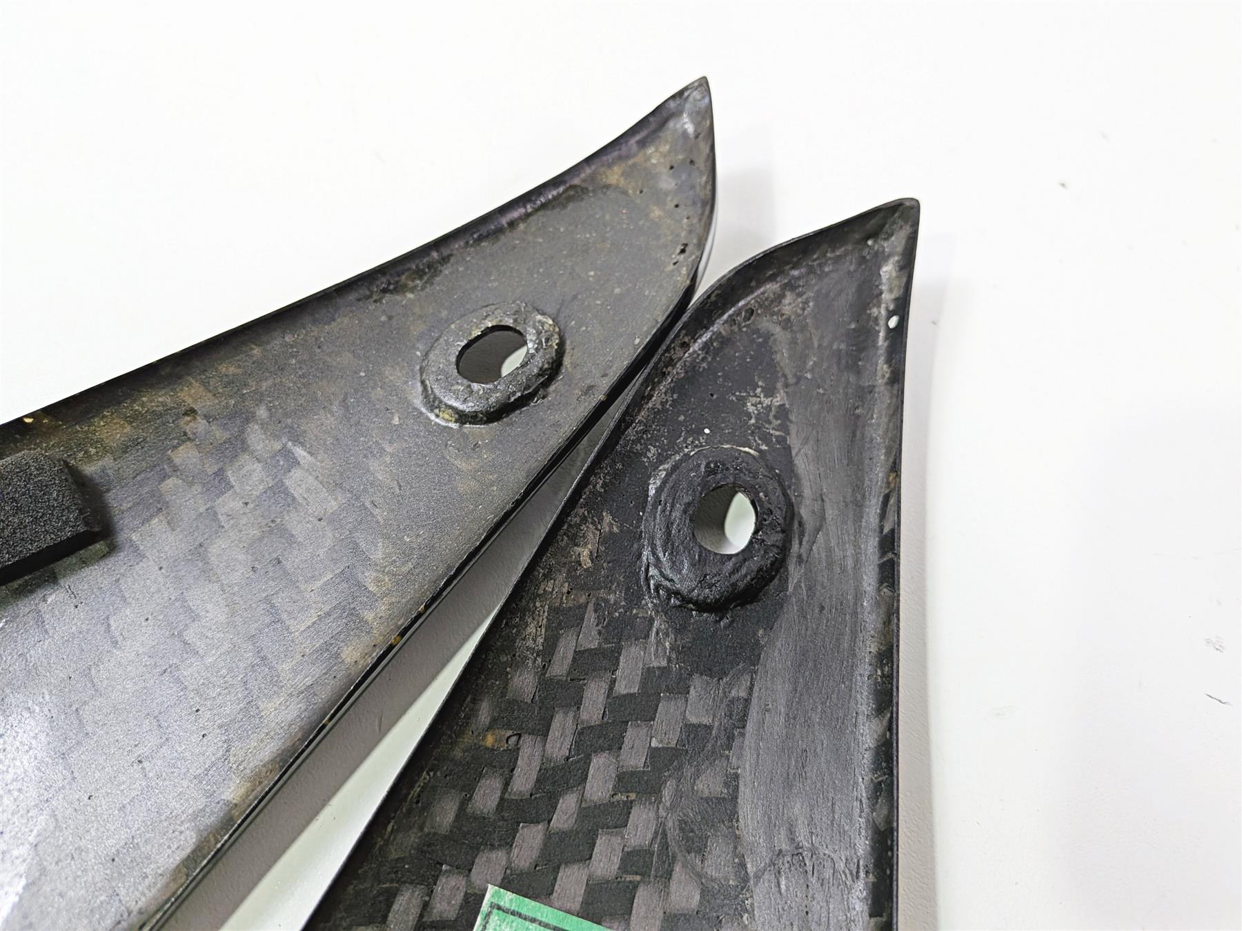 2008 Aprilia RSVR 1000 Factory Carbon Under Seat Side Cover Set 8179402 {{ shop.shopifyCountryName }} - Mototech271