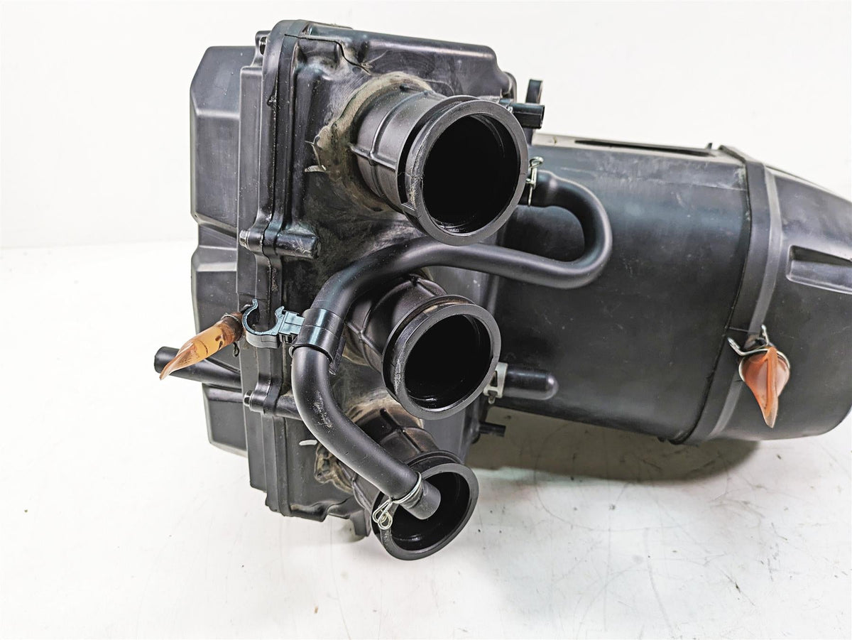 2019 Yamaha YXZ1000 R EPS SS SE Air Cleaner Breather Filter 2HC-E4421-00-00 {{ shop.shopifyCountryName }} - Mototech271