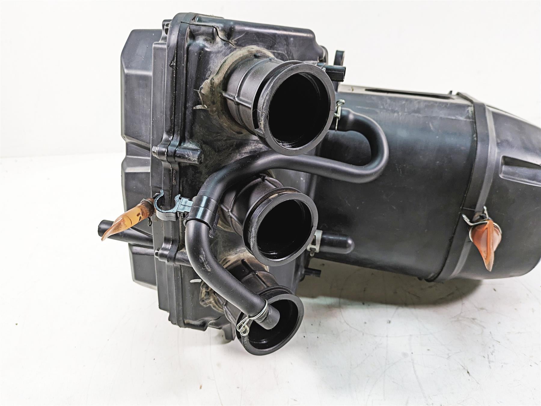 2019 Yamaha YXZ1000 R EPS SS SE Air Cleaner Breather Filter 2HC-E4421-00-00 {{ shop.shopifyCountryName }} - Mototech271