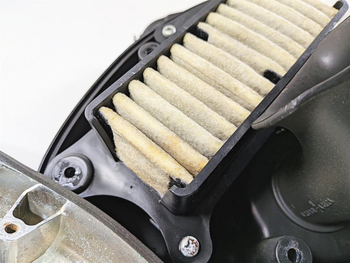 2014 Suzuki M109R VZR1800 Boulevard Right Air Cleaner Breather 13701-48G40 {{ shop.shopifyCountryName }} - Mototech271