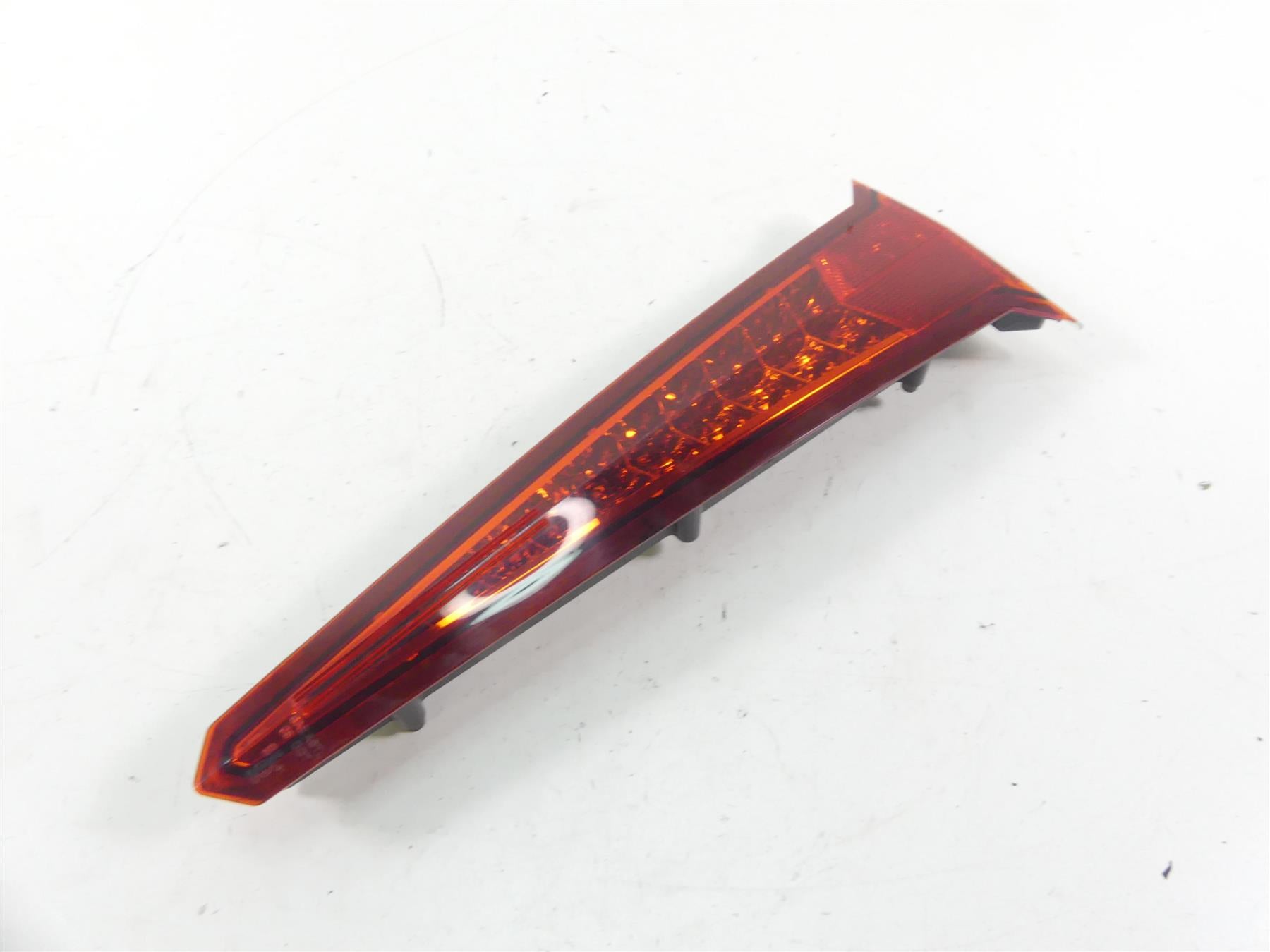 2013 Victory Cross Country Rear Taillight Tail Stop Brake Light Lamp 2411623