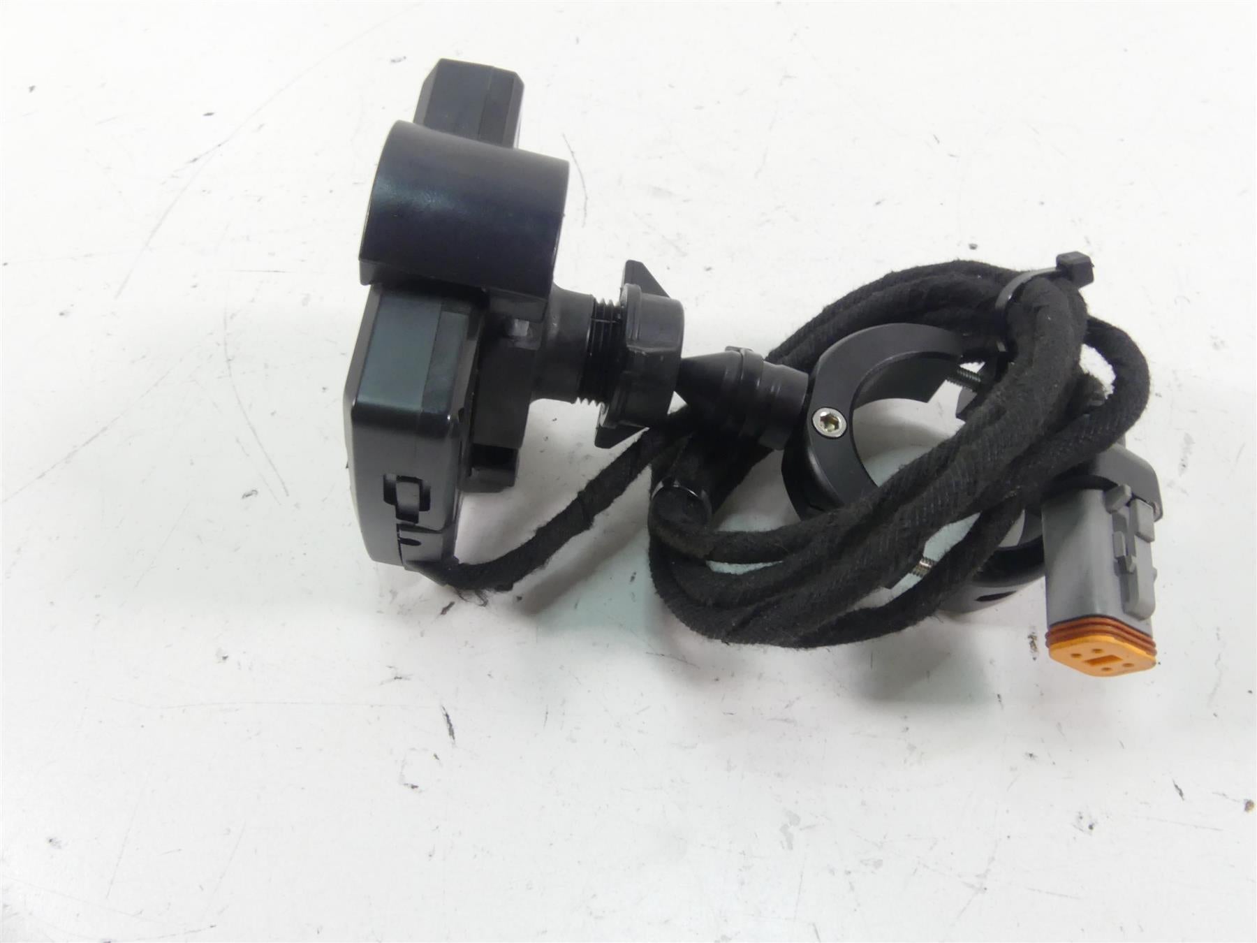 2012 Harley VRSCF Muscle Rod Dynojet Power Vision Flash Tuner 76125040 {{ shop.shopifyCountryName }} - Mototech271