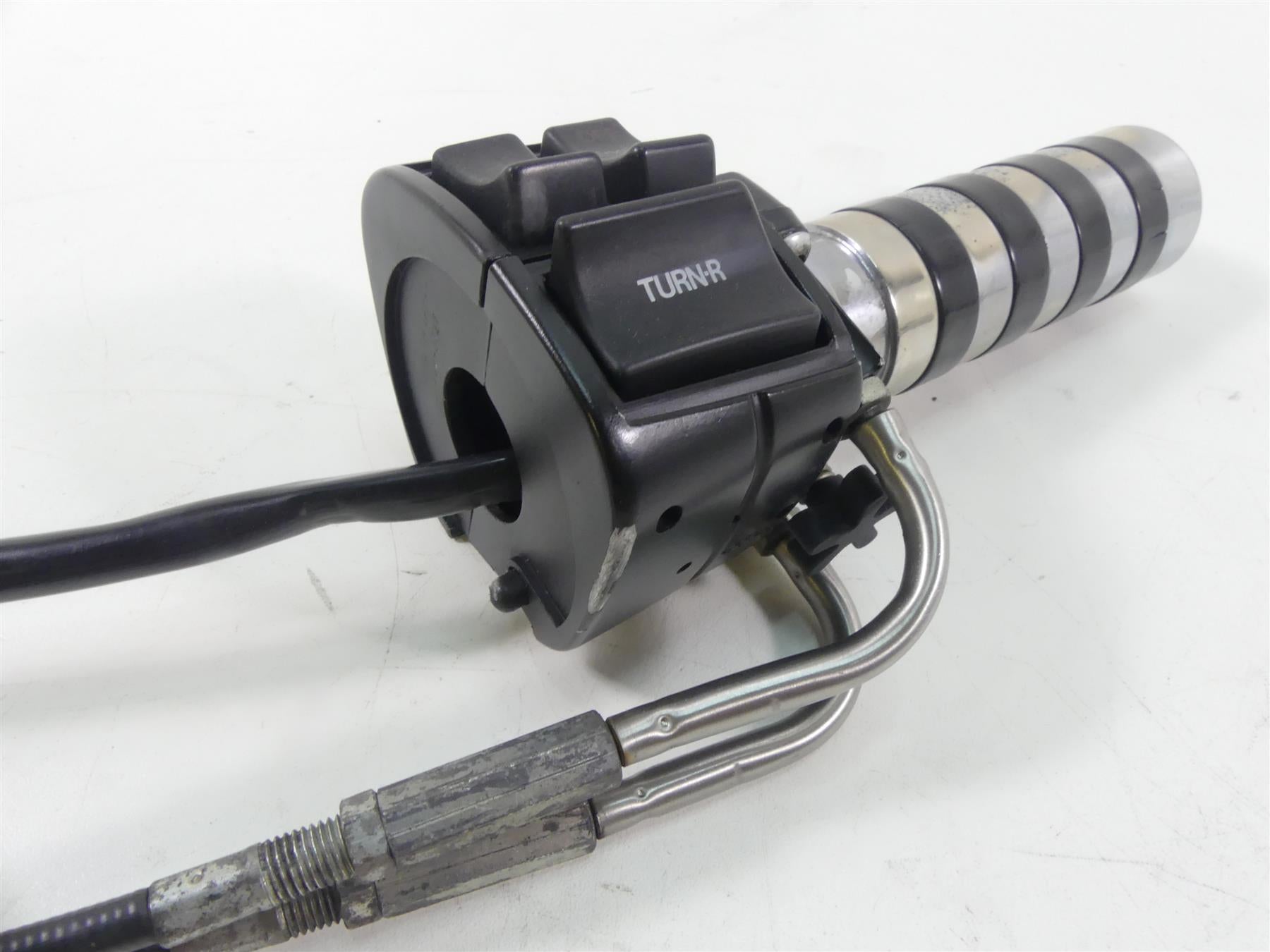 1993 Harley Dyna FXDL Low Rider Right Control Switch Throttle -Read 70218-87 {{ shop.shopifyCountryName }} - Mototech271