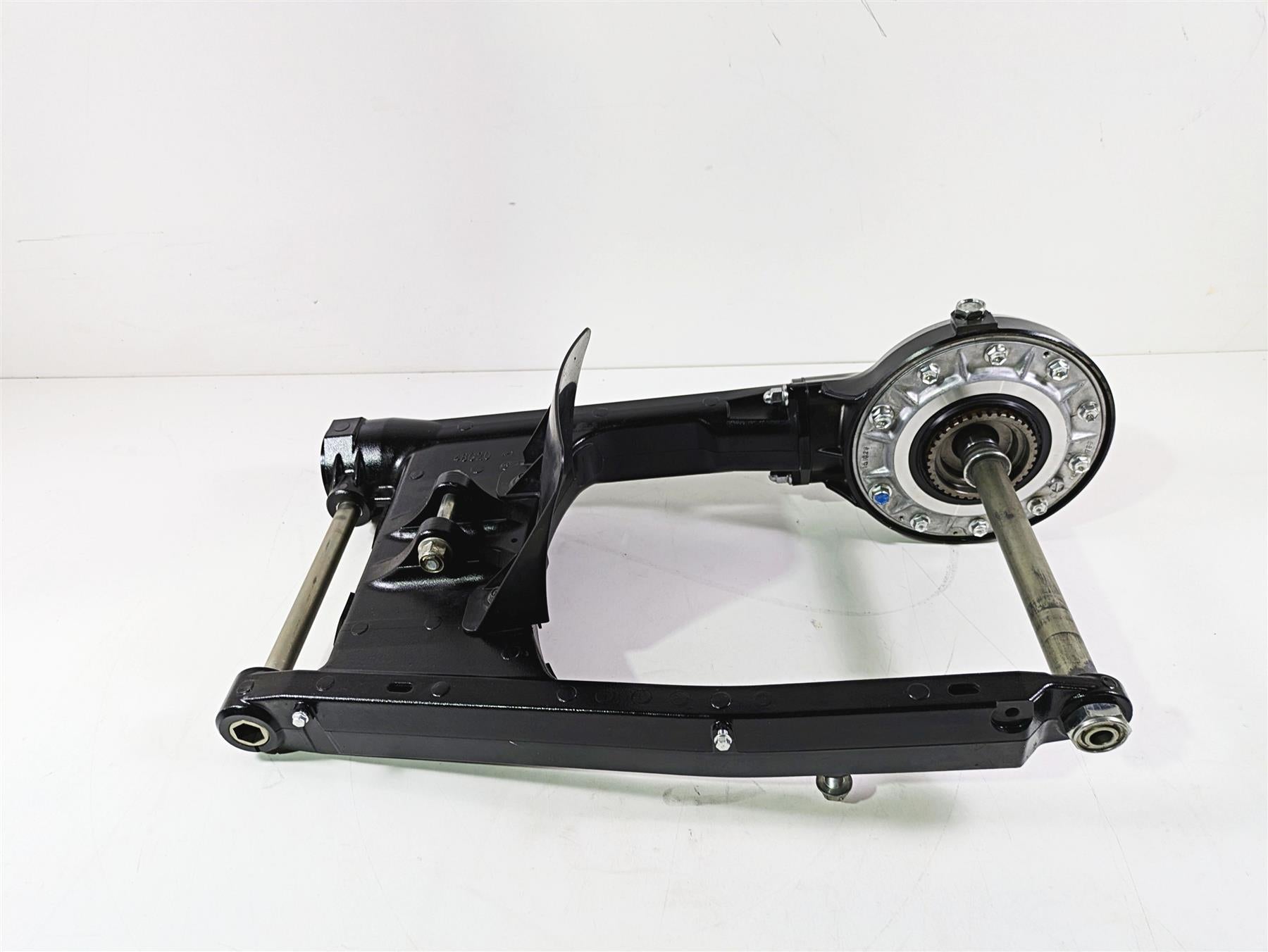 2016 Suzuki M109R VZR1800 Boulevard Swingarm Differential Shaft 27300-48850 {{ shop.shopifyCountryName }} - Mototech271