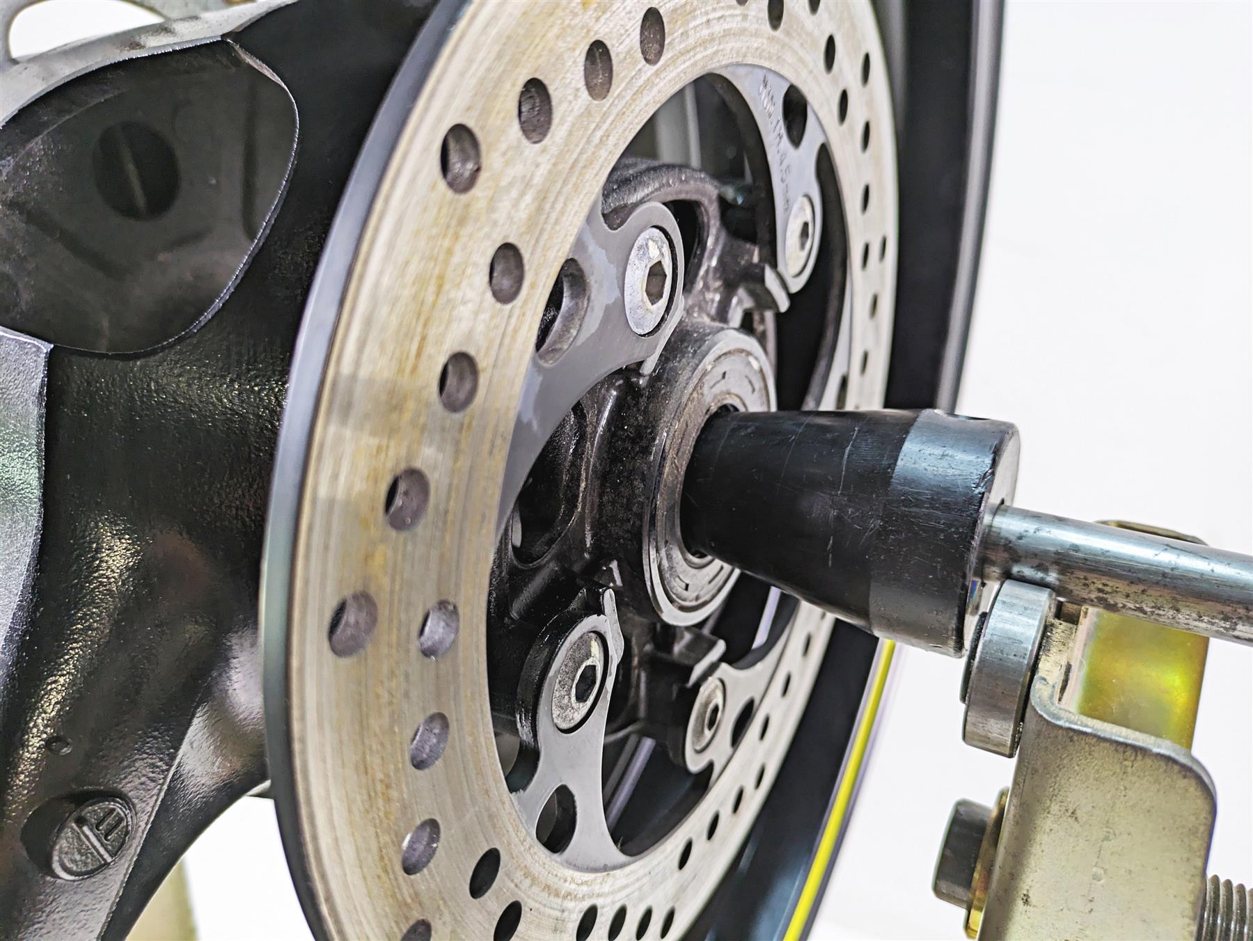 2022 Suzuki GSXR 750 Straight Rear Wheel Rim 17x5.5 Enkei 64111-14J00-019 {{ shop.shopifyCountryName }} - Mototech271