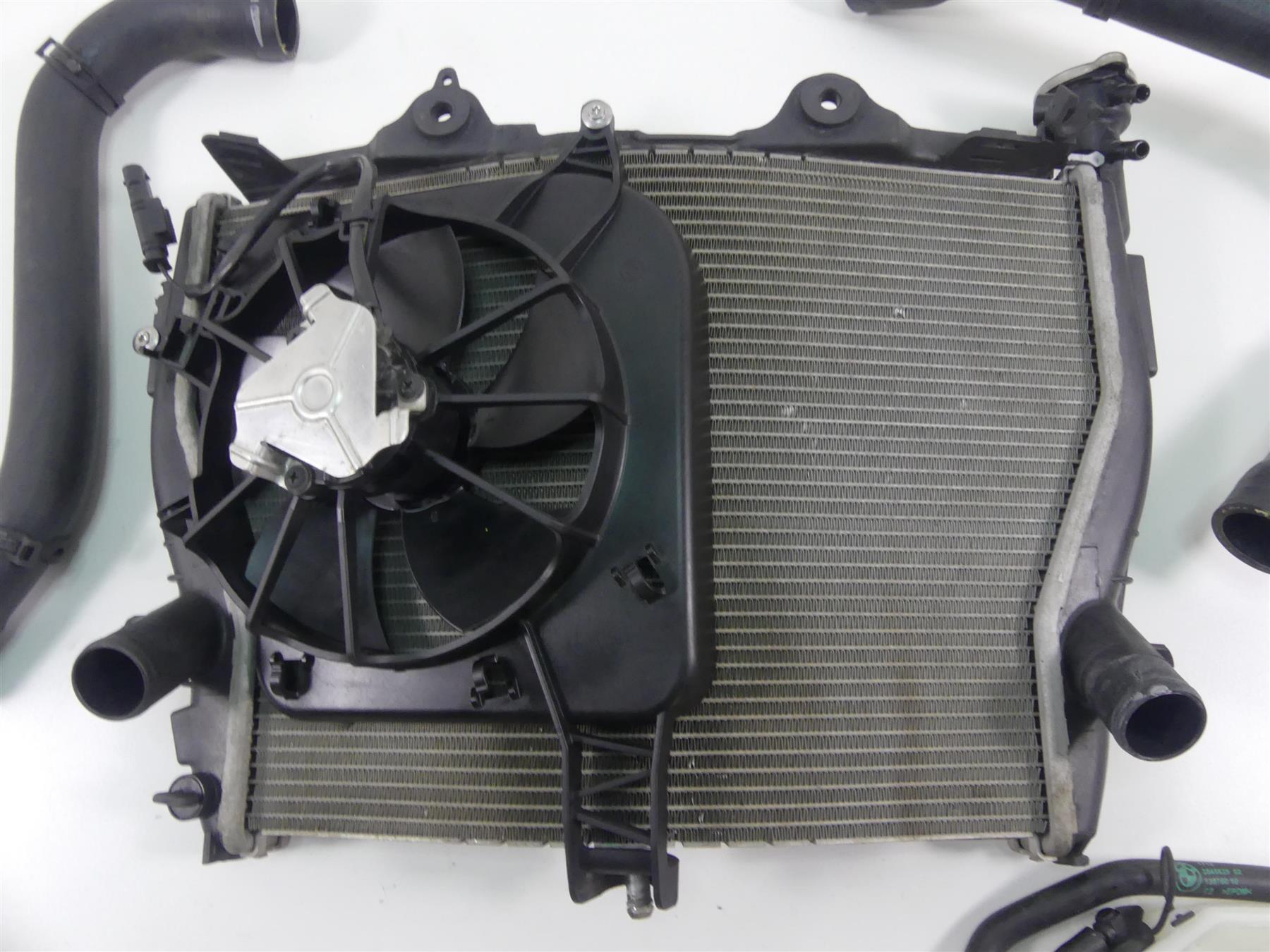 2016 BMW S1000XR K49 Radiator Fan Hoses Reservoir Set 17118551544 {{ shop.shopifyCountryName }} - Mototech271